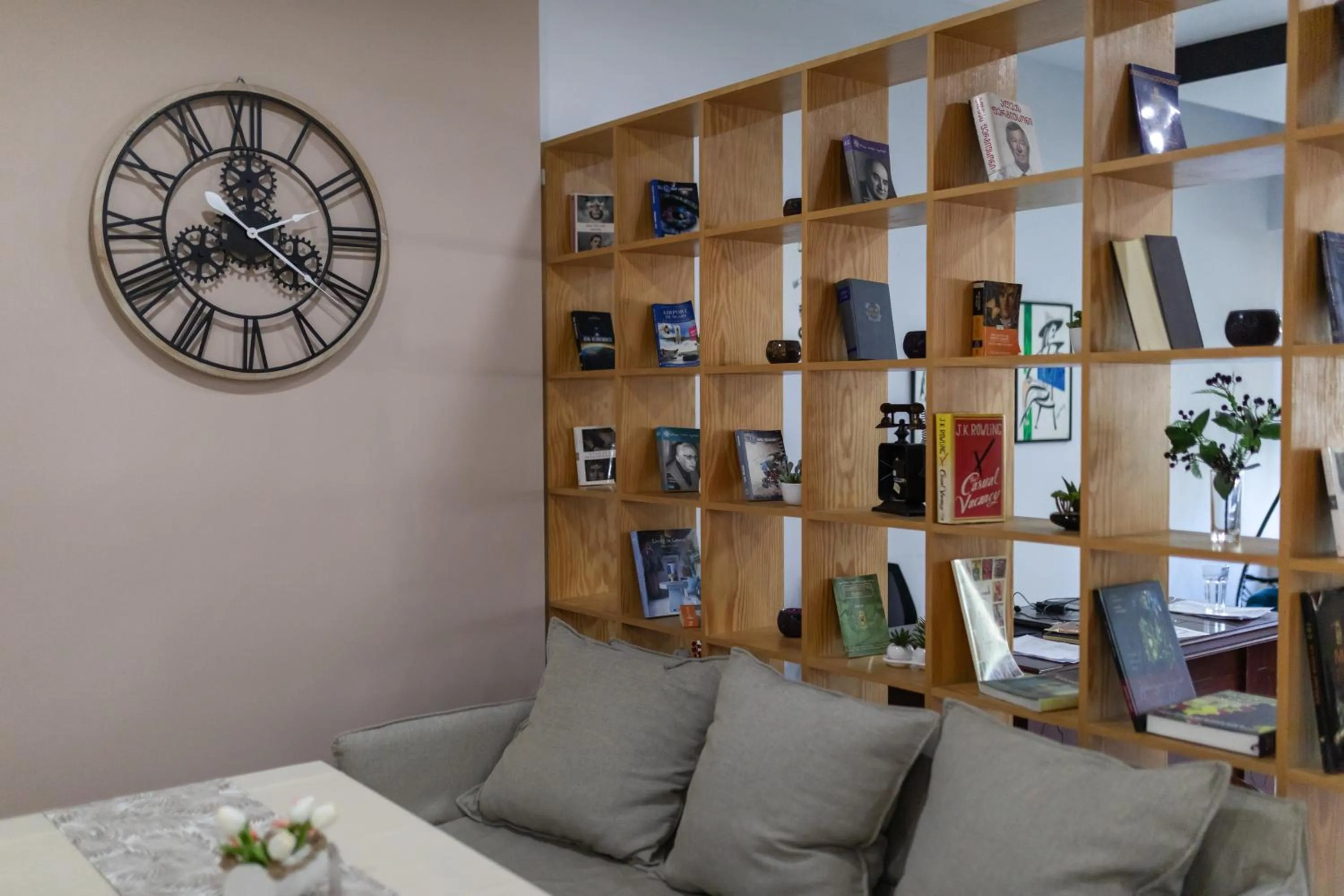 Business facilities in Iveria Inn Hotel