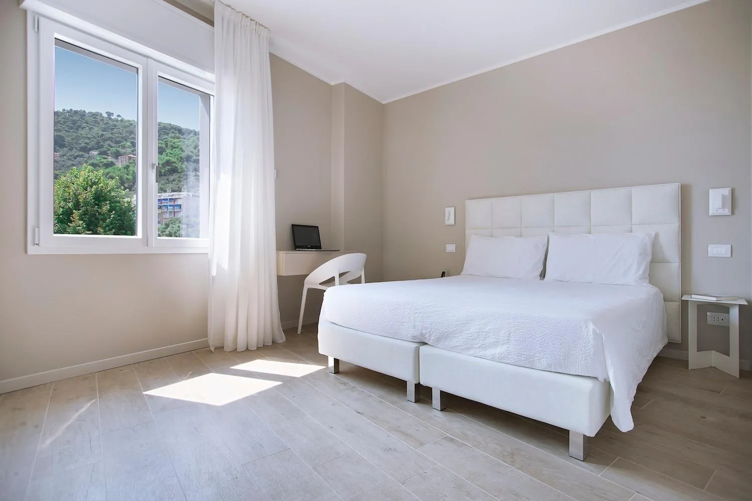 Bedroom, Bed in Residence Dolcemare
