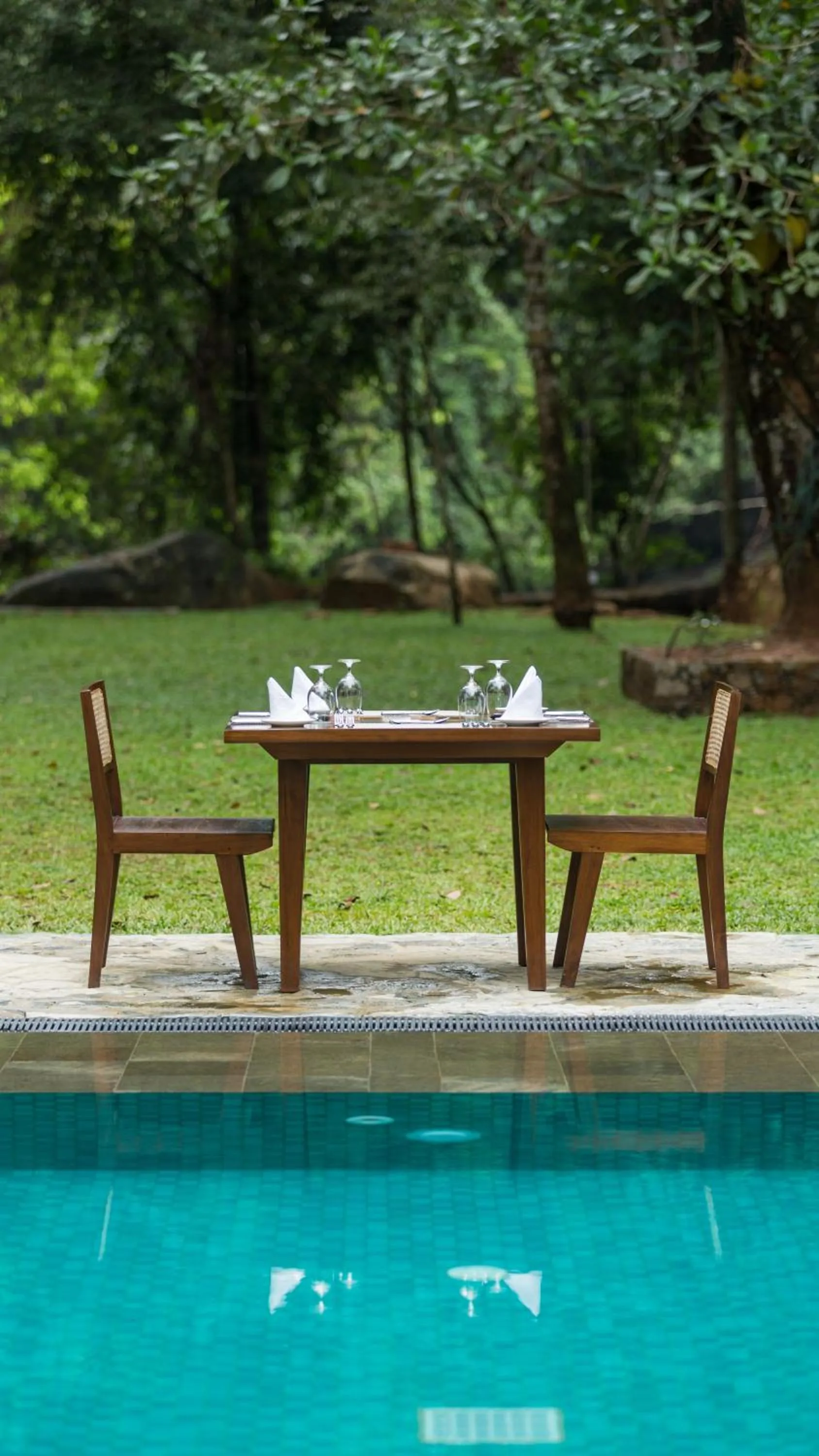 Restaurant/places to eat in Palmstone Retreat