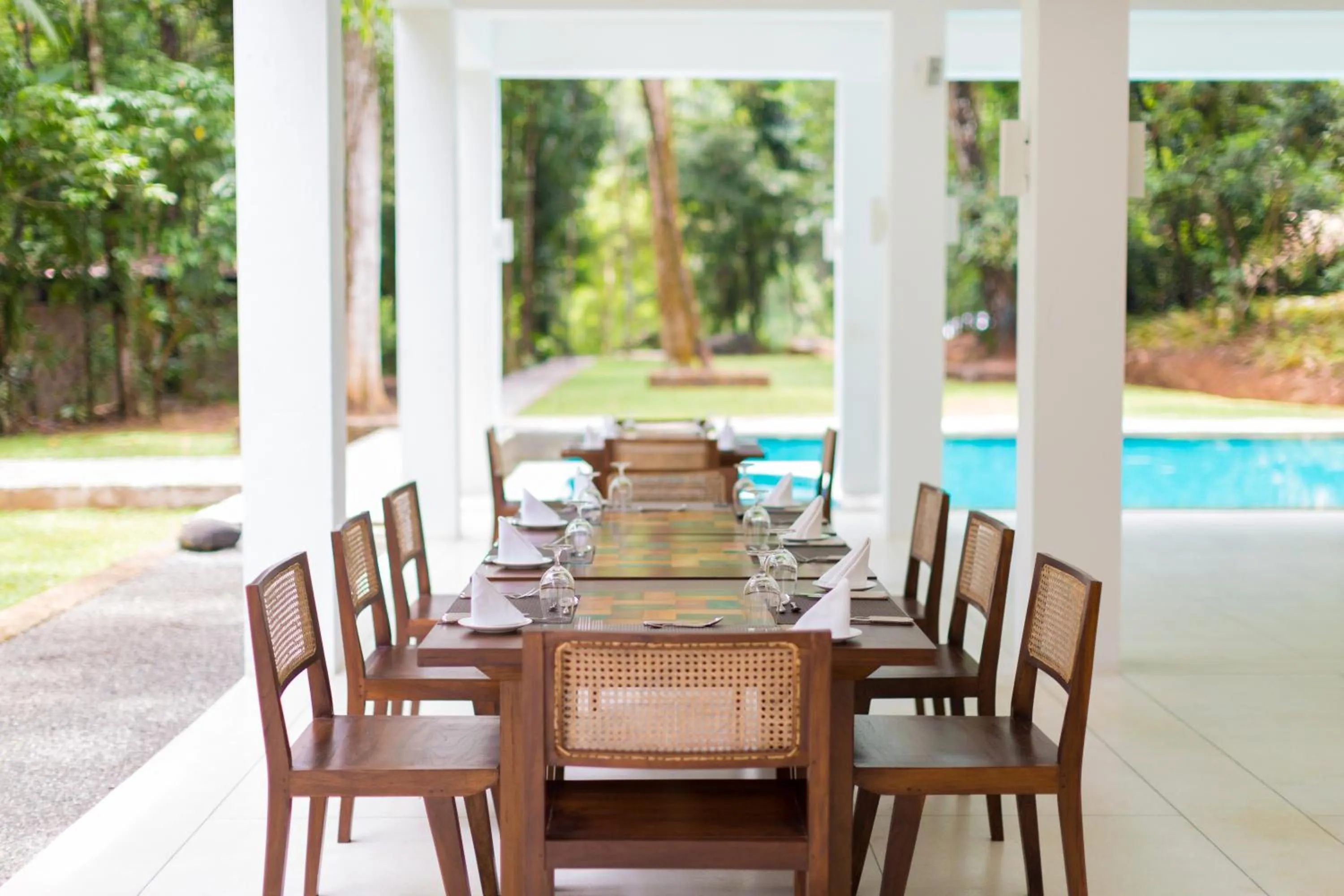 Restaurant/places to eat in Palmstone Retreat