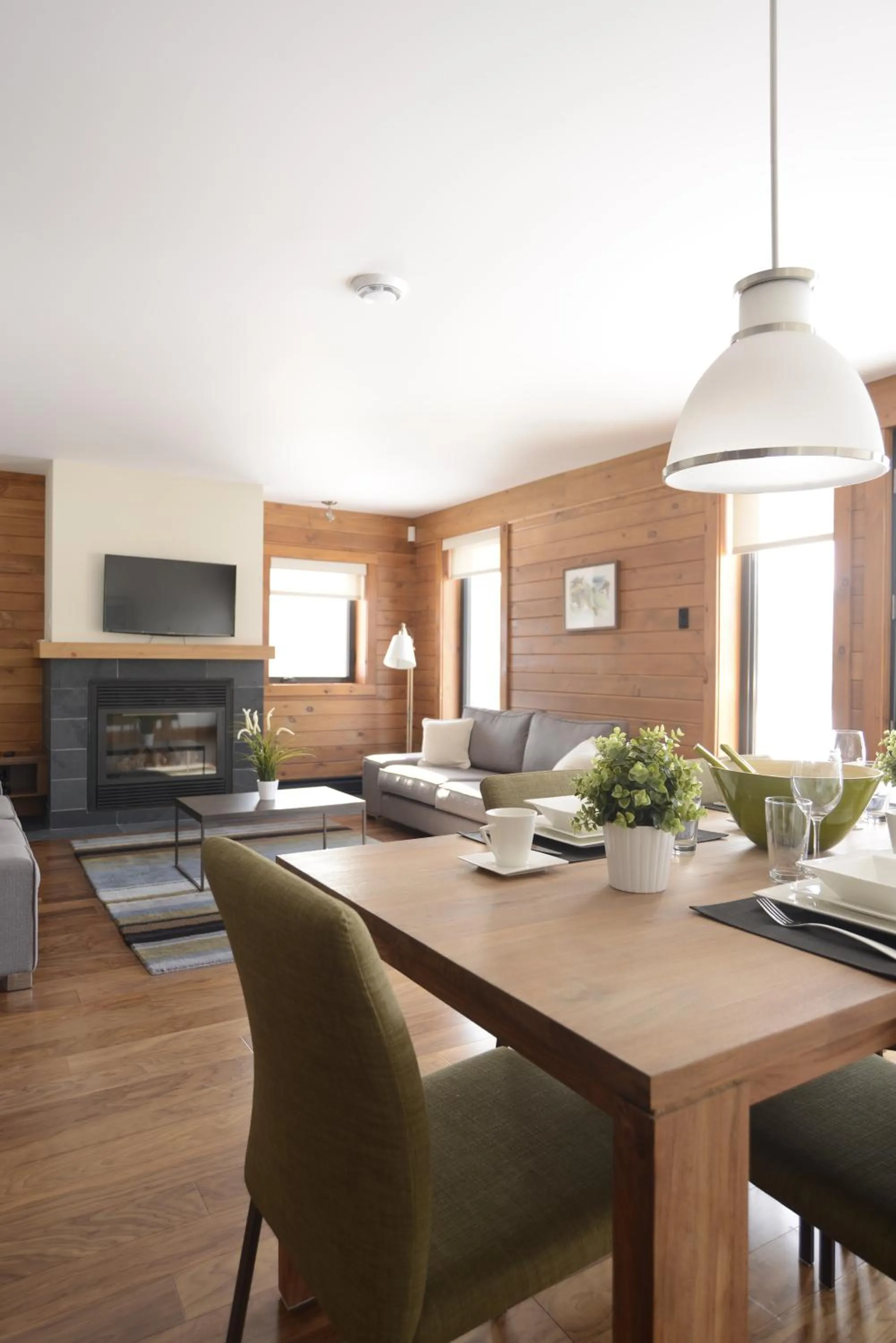 Three-Bedroom Apartment in Le Grand R