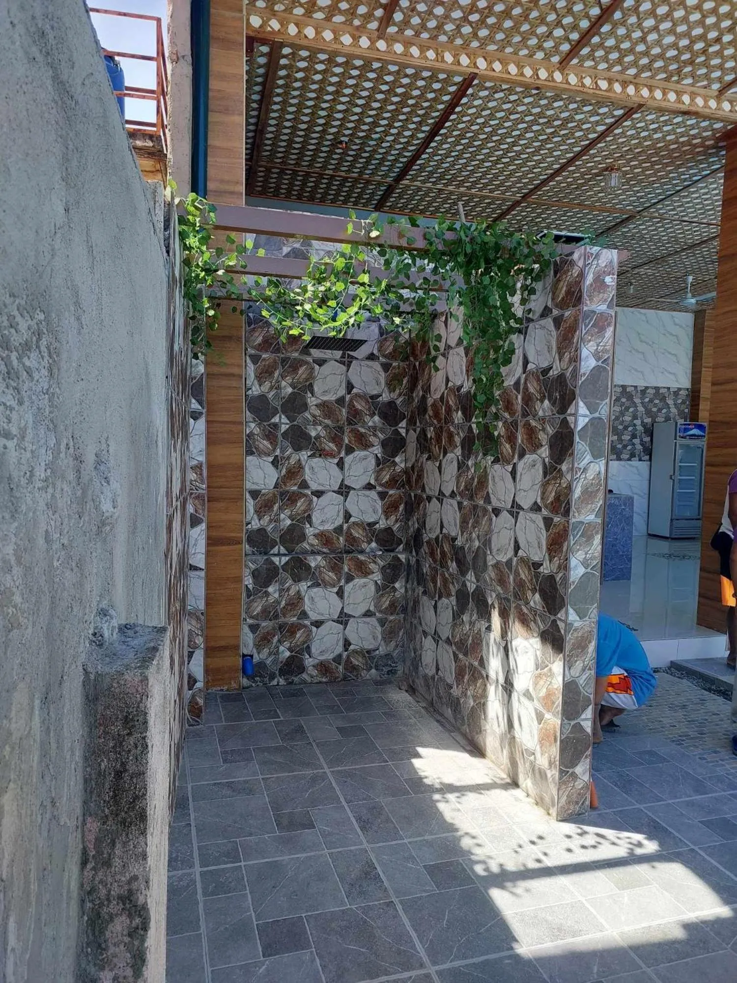 Shower in AOSMECPoolCamp Hotel