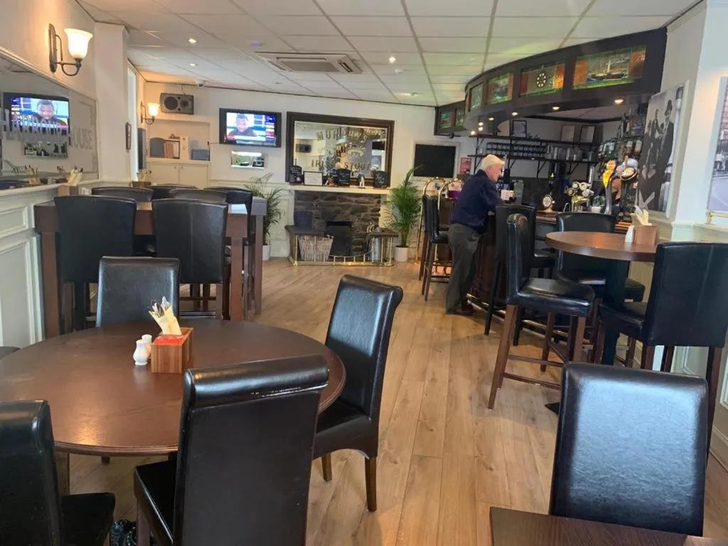 Lounge or bar in The Harbour House Sea Front Hotel