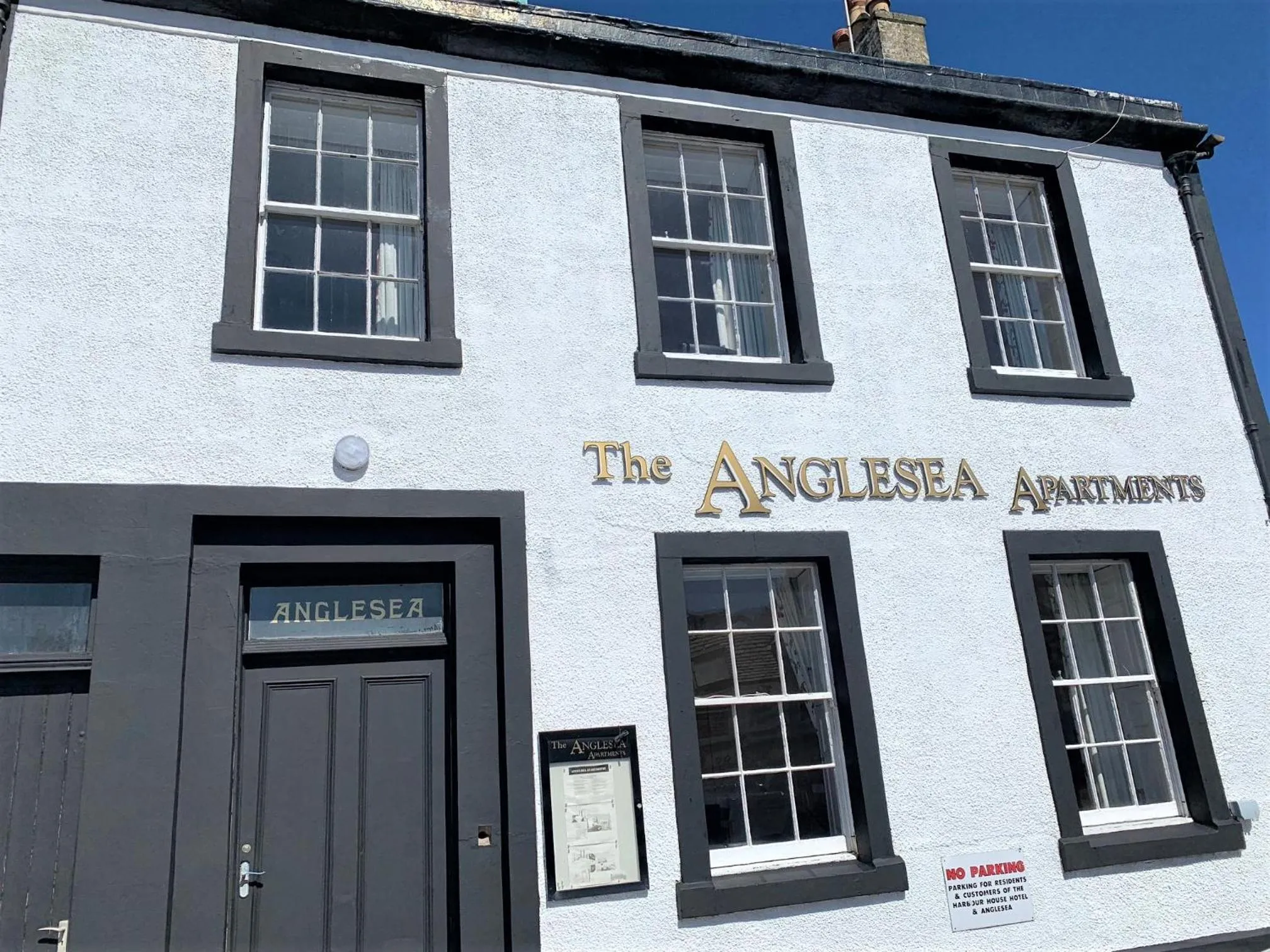 Facade/entrance in The Harbour House Sea Front Hotel