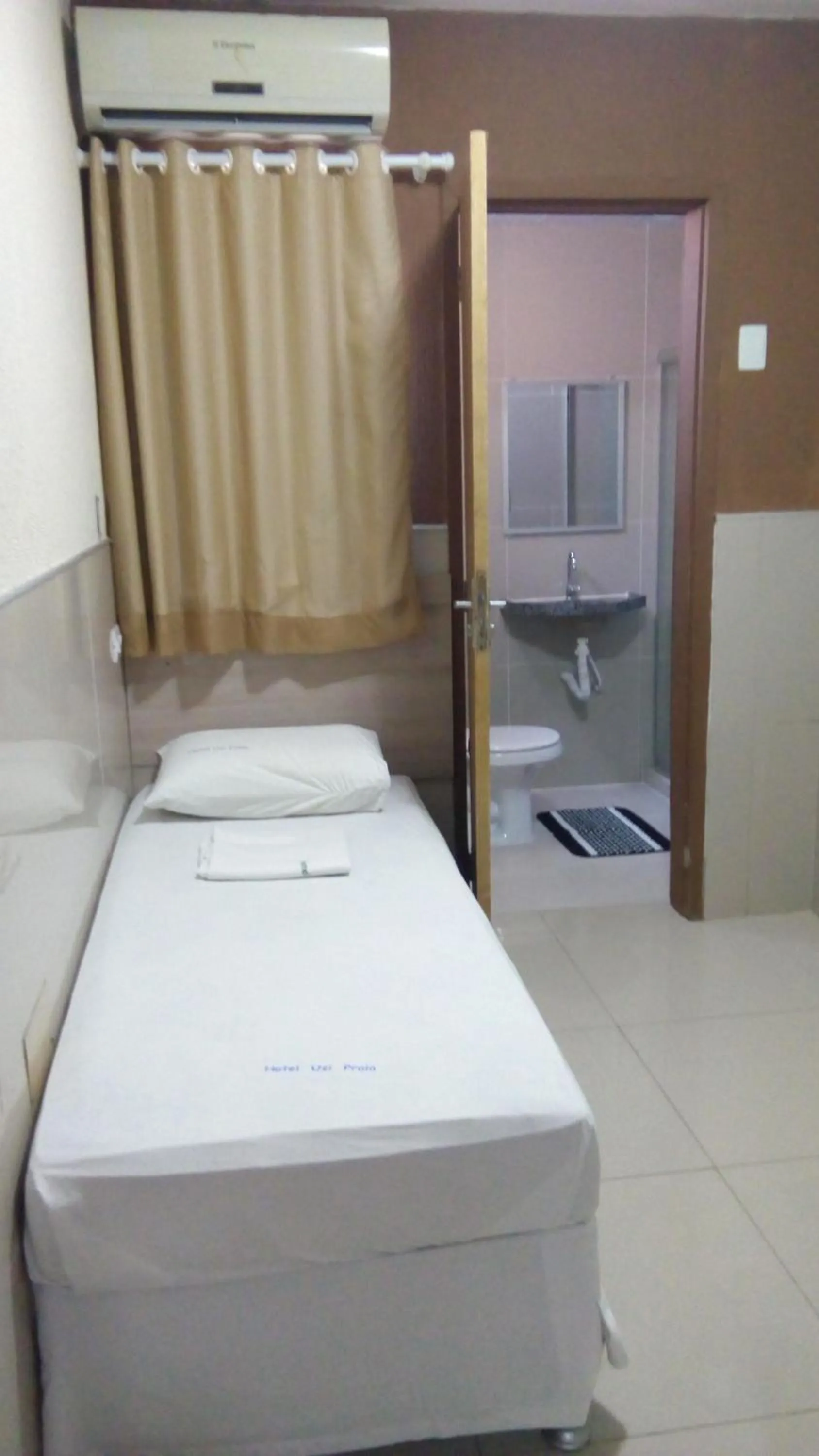 Bed in Hotel Uzi Praia