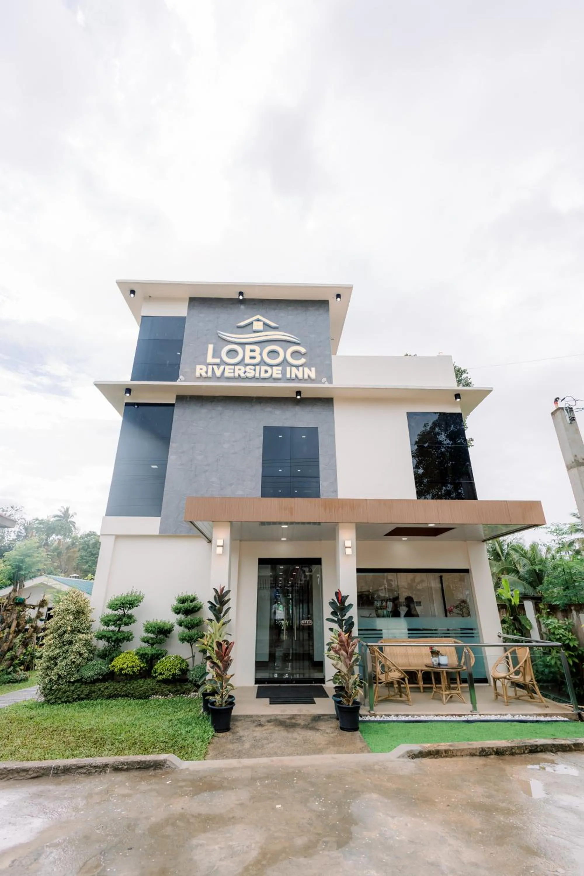 Property building in Loboc Riverside Inn & Restaurant
