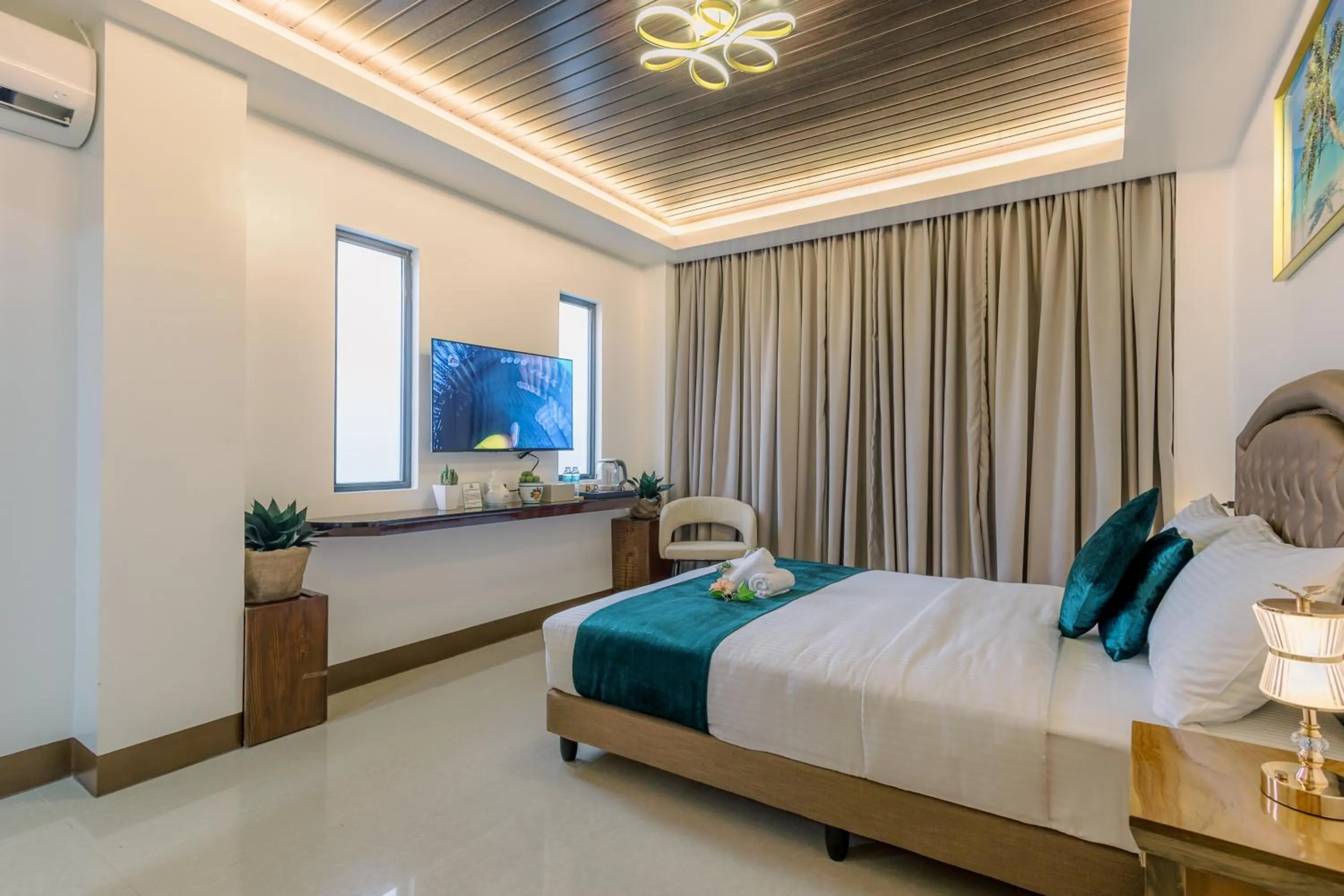 Bedroom, Bed in Loboc Riverside Inn & Restaurant