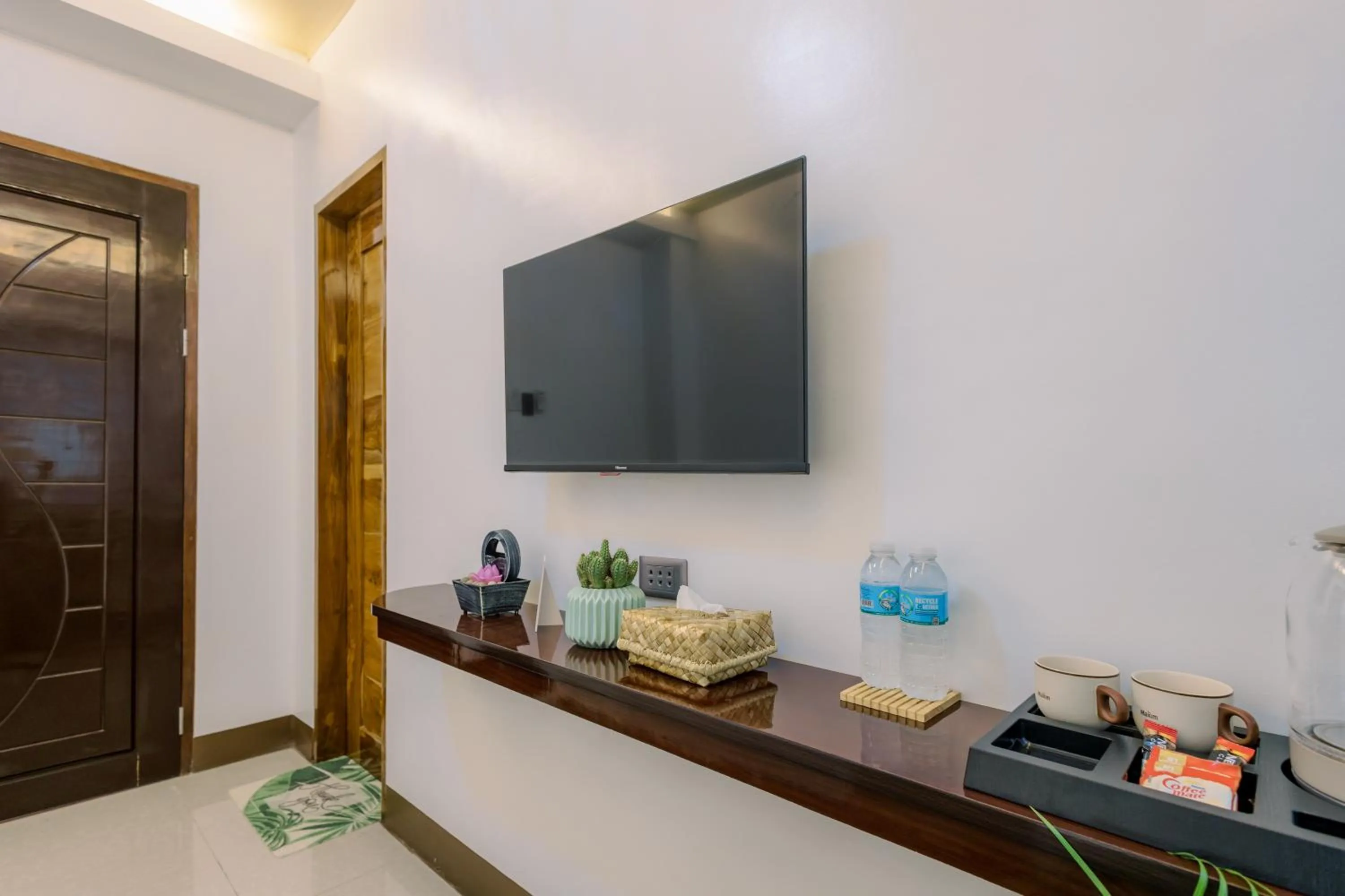 Bedroom in Loboc Riverside Inn & Restaurant