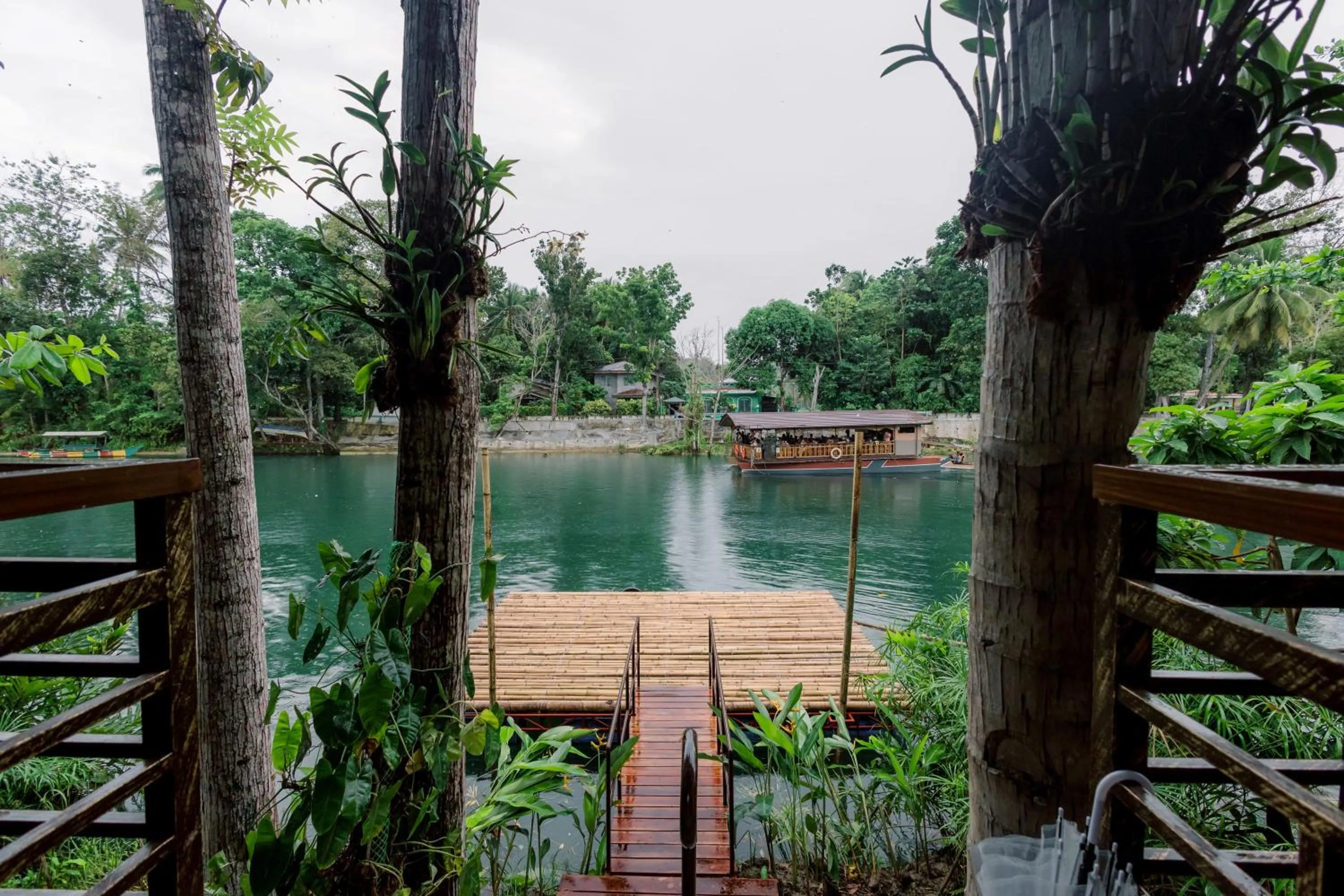 Restaurant/places to eat in Loboc Riverside Inn & Restaurant