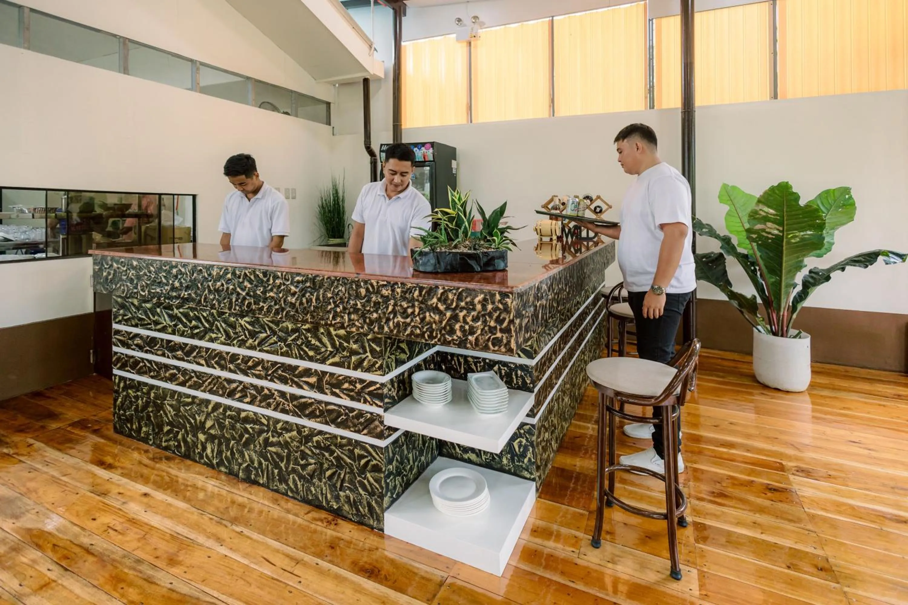 Restaurant/places to eat in Loboc Riverside Inn & Restaurant