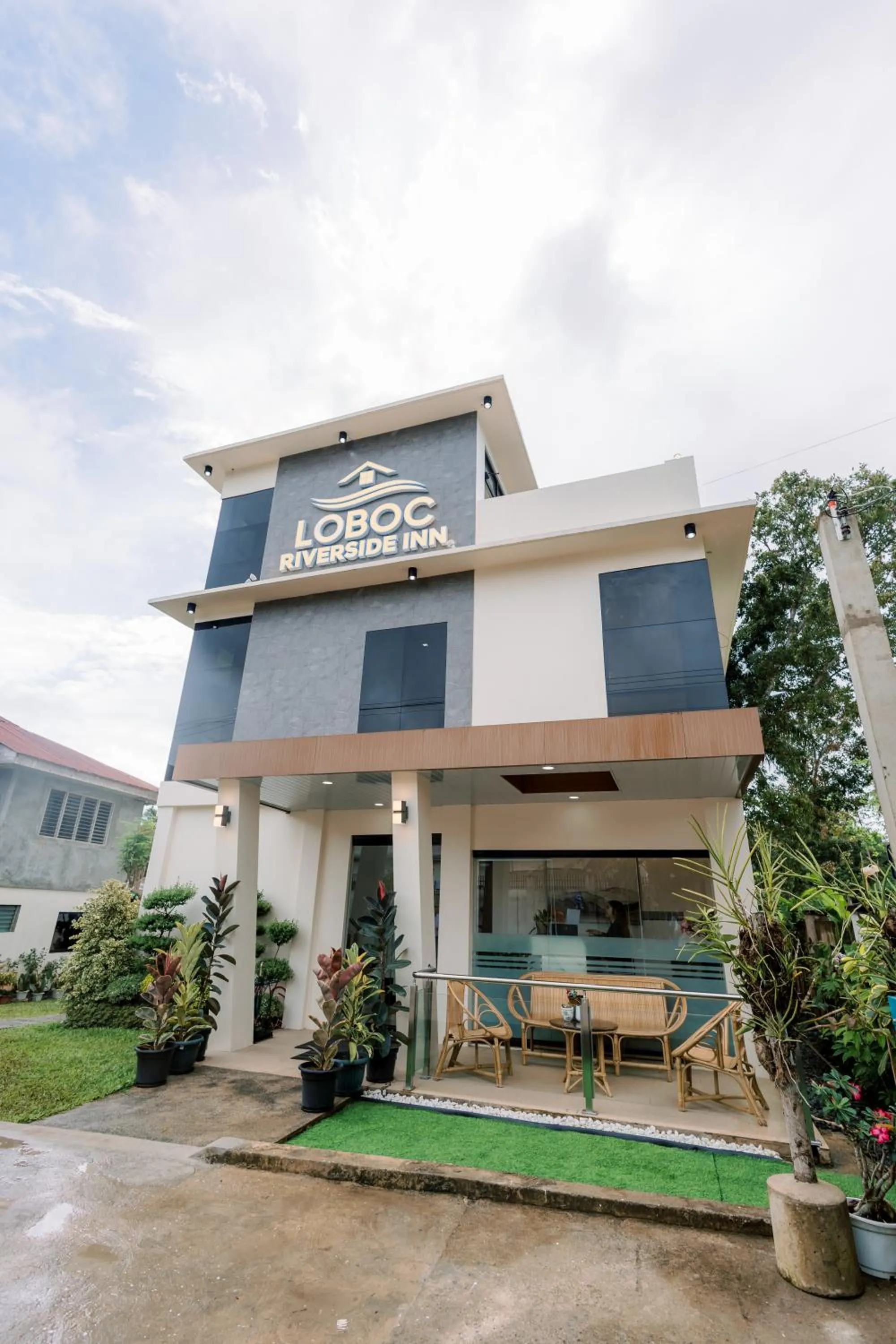 Property building in Loboc Riverside Inn & Restaurant