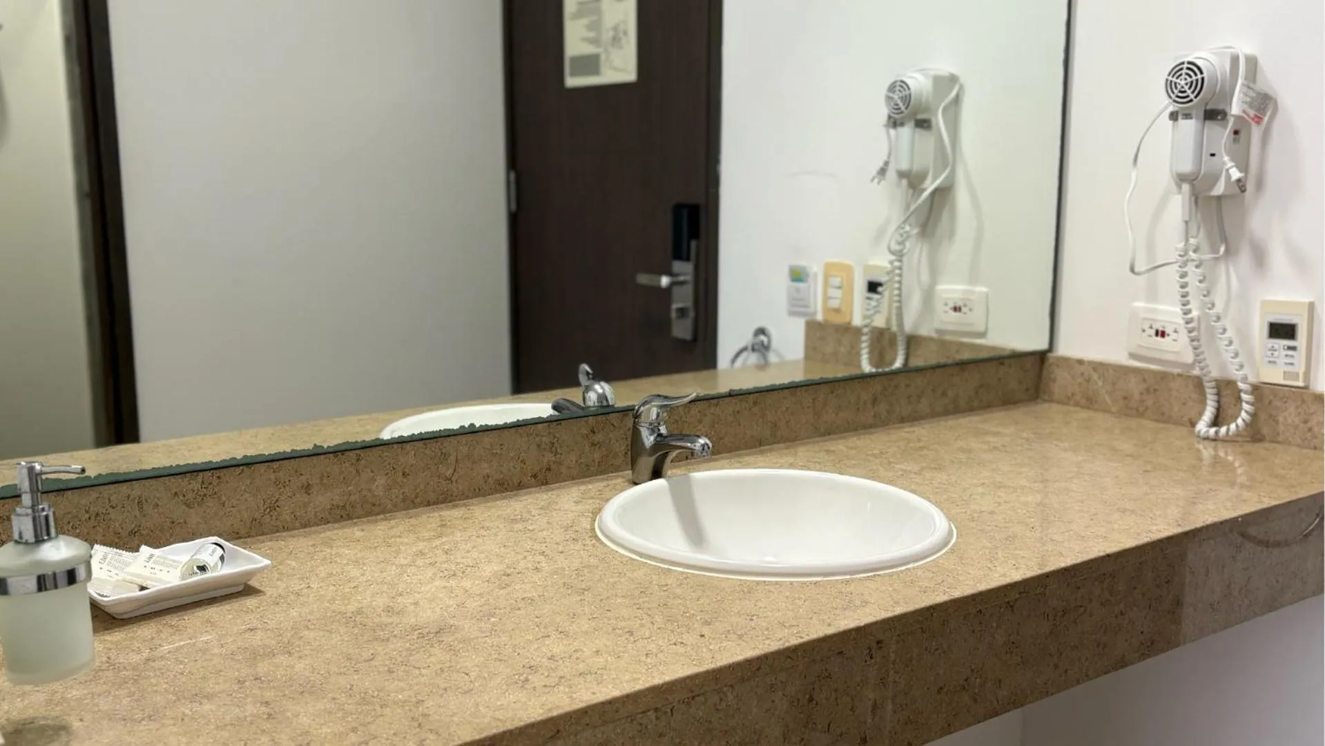 Bathroom in Hotel Portobelo Plaza las Ámericas