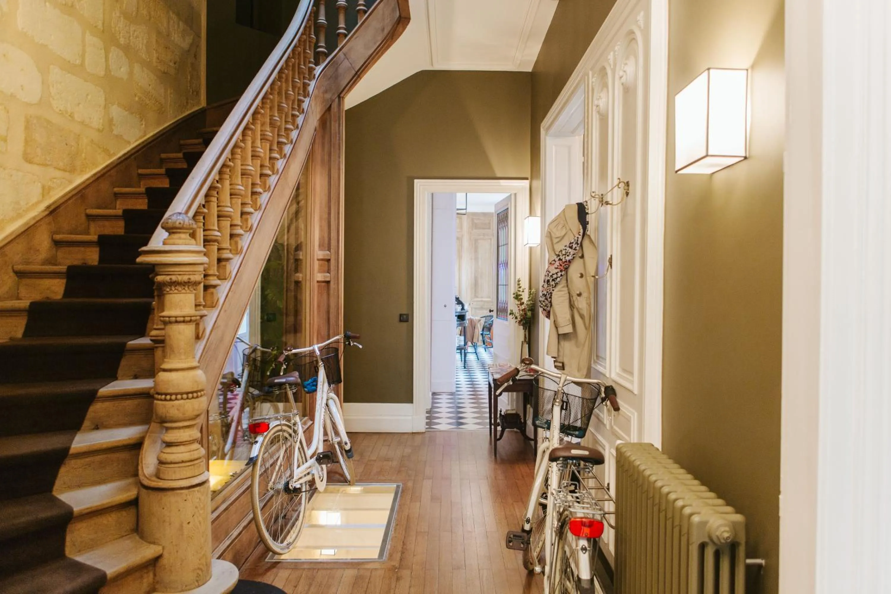 Activities in La Course