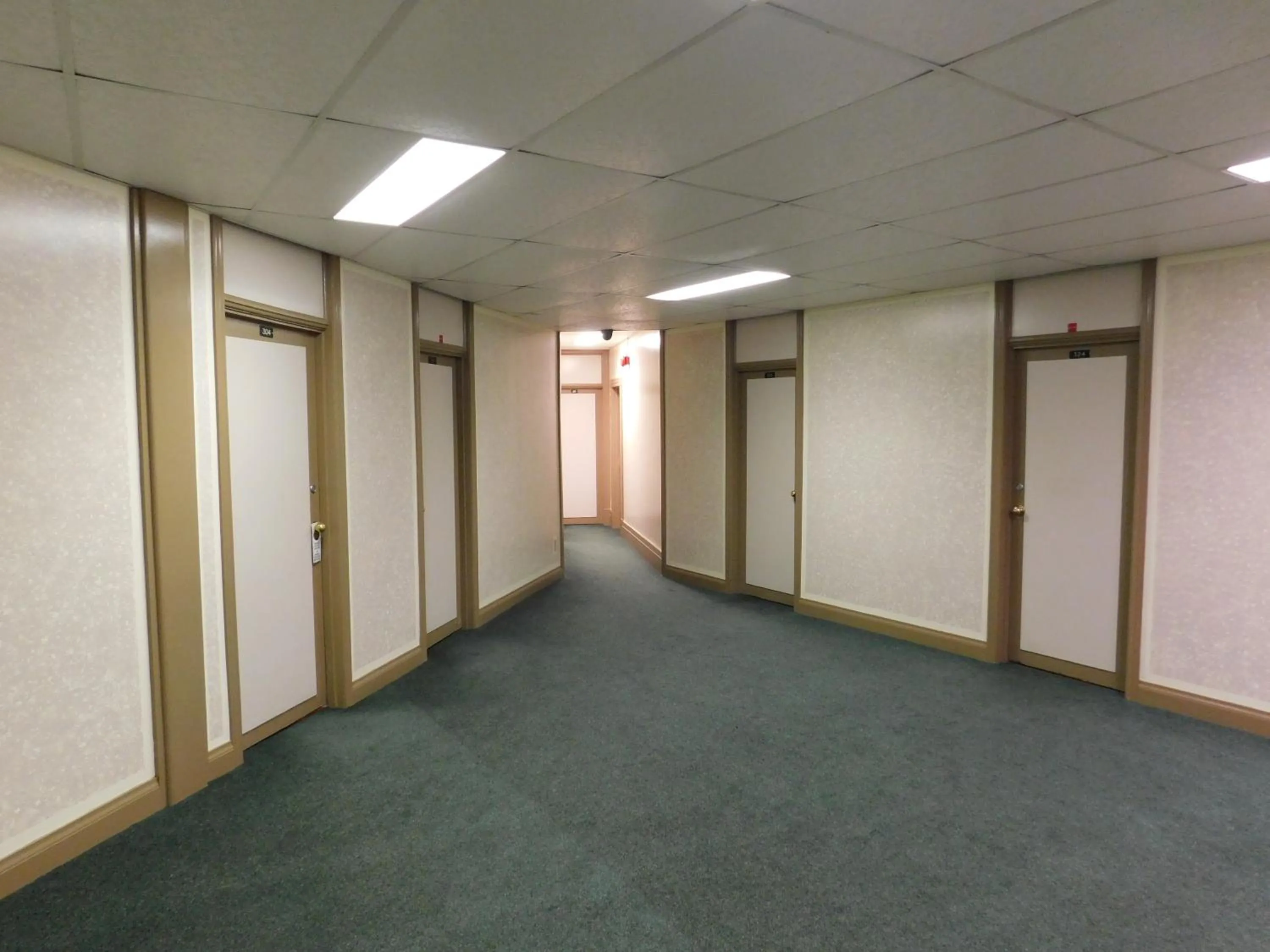 Area and facilities in Filmores Hotel