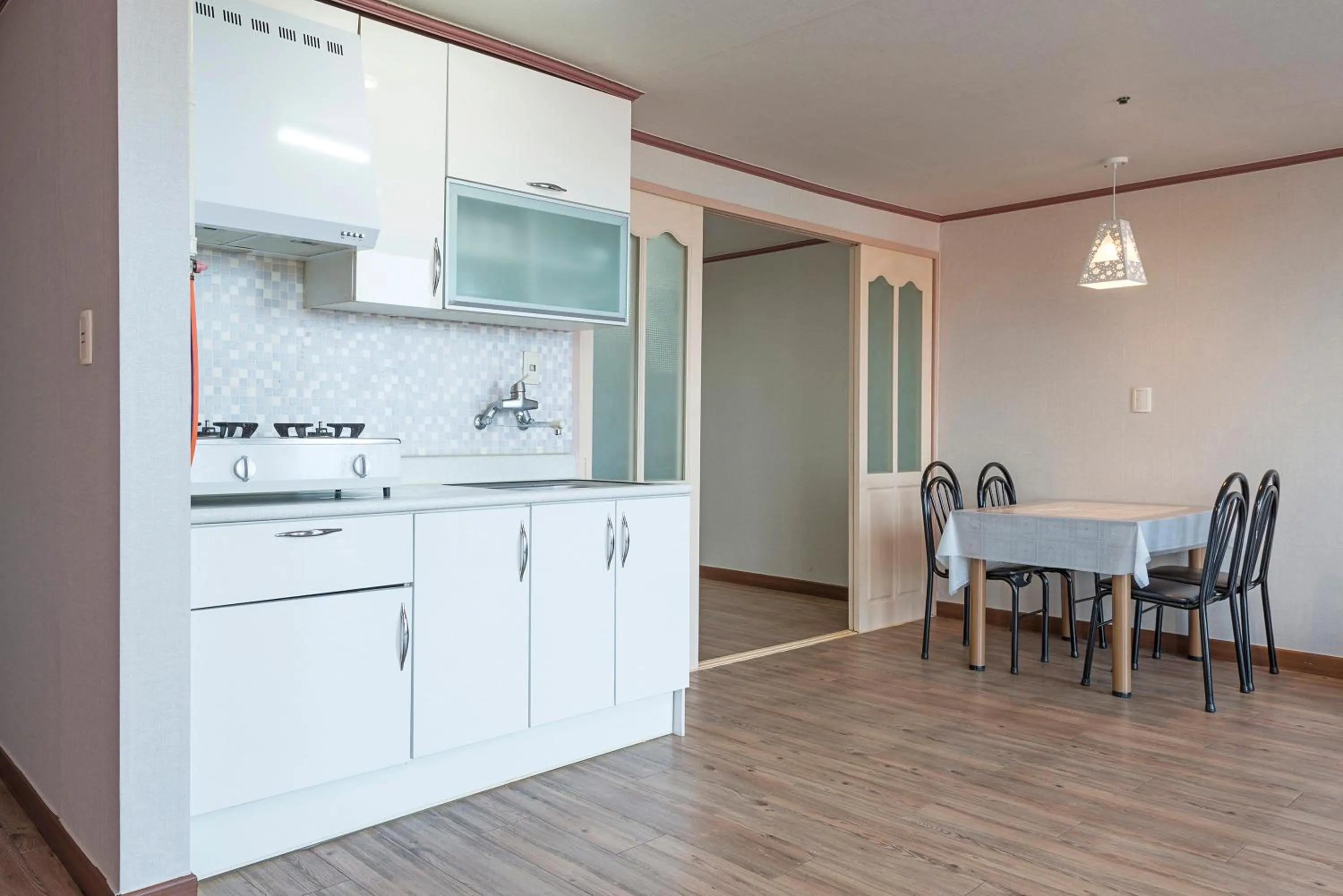 Kitchen or kitchenette in Hyundai Soo Resort Sokcho