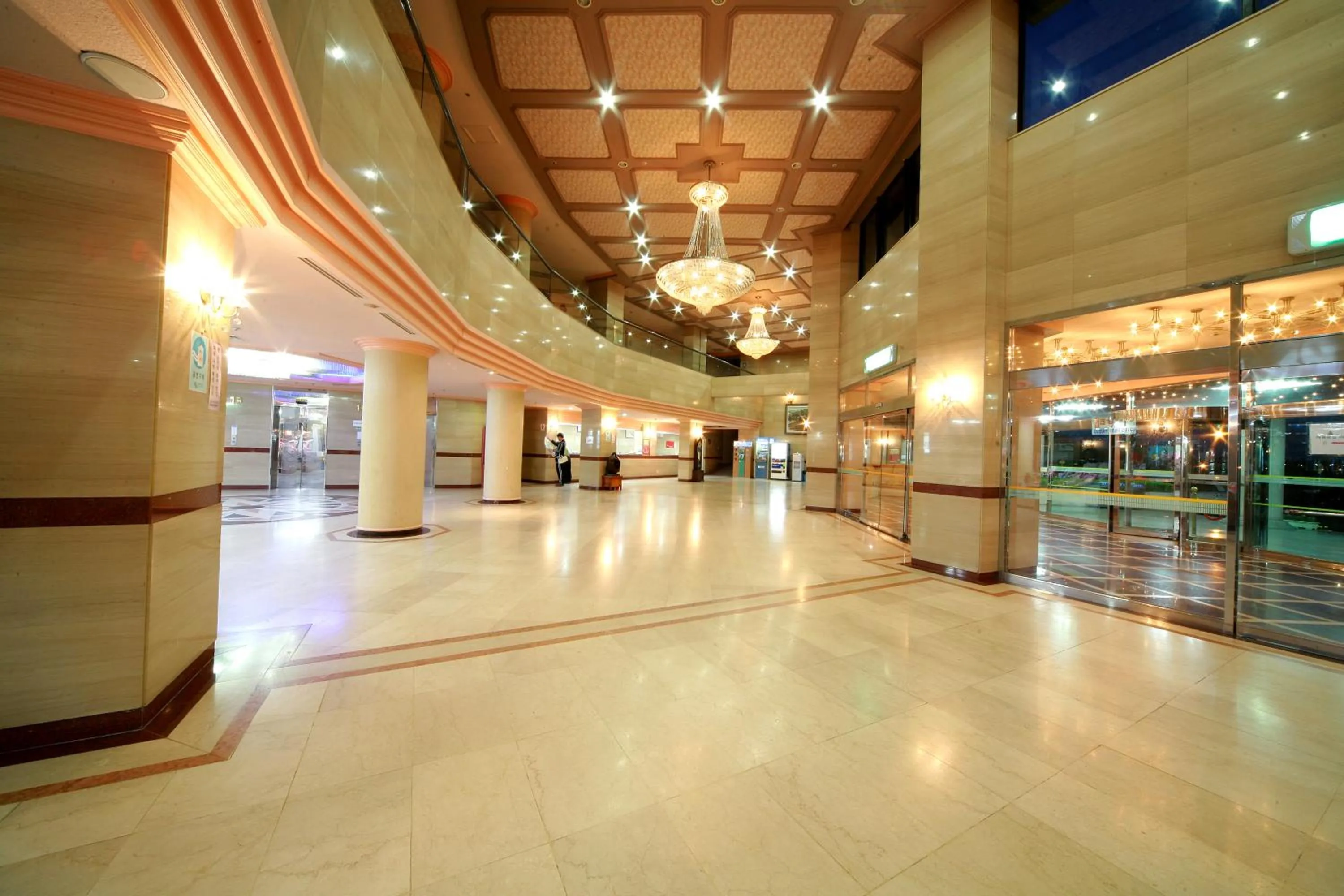 Facade/entrance in Hyundai Soo Resort Sokcho