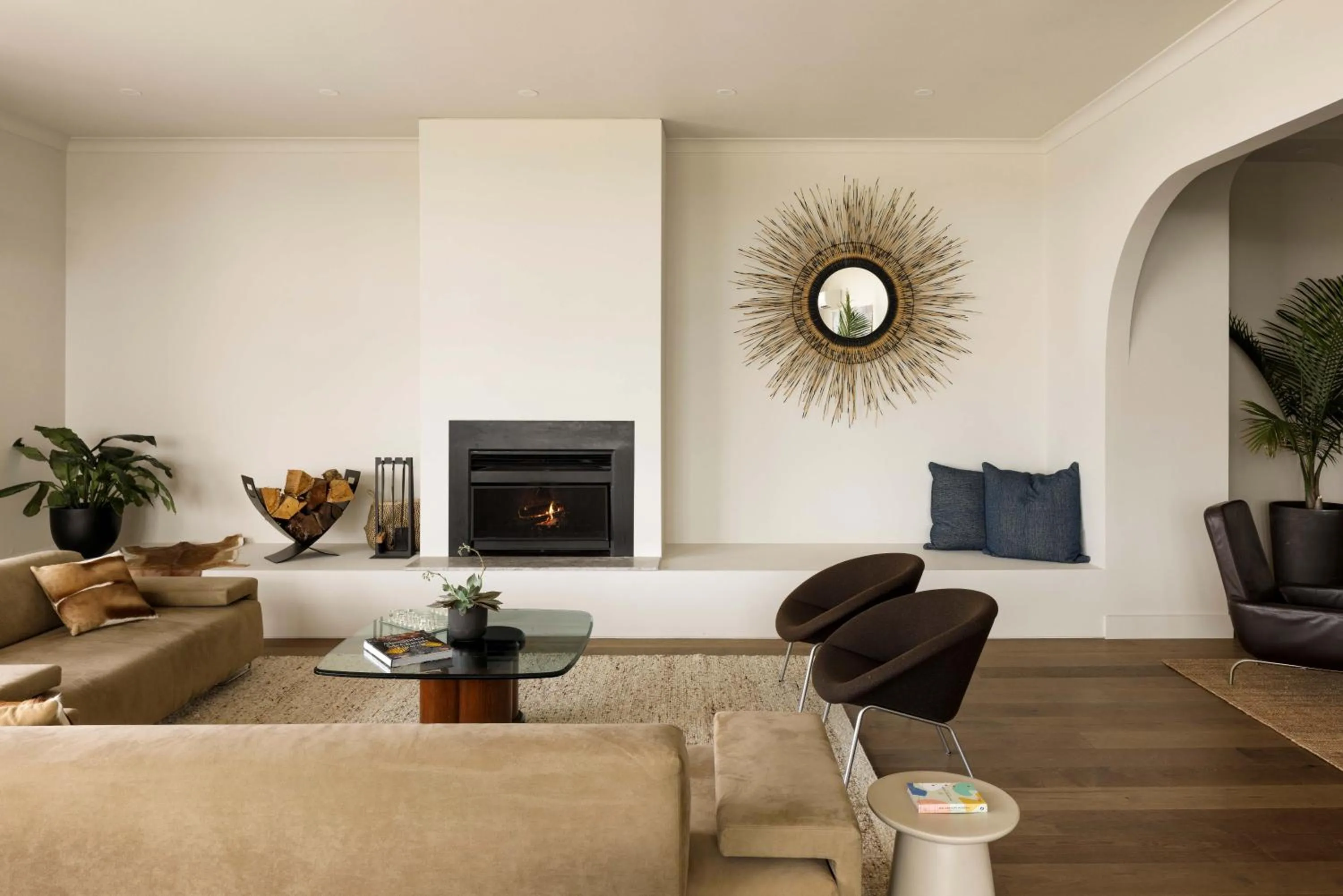 Seating area in Cleveland Estate