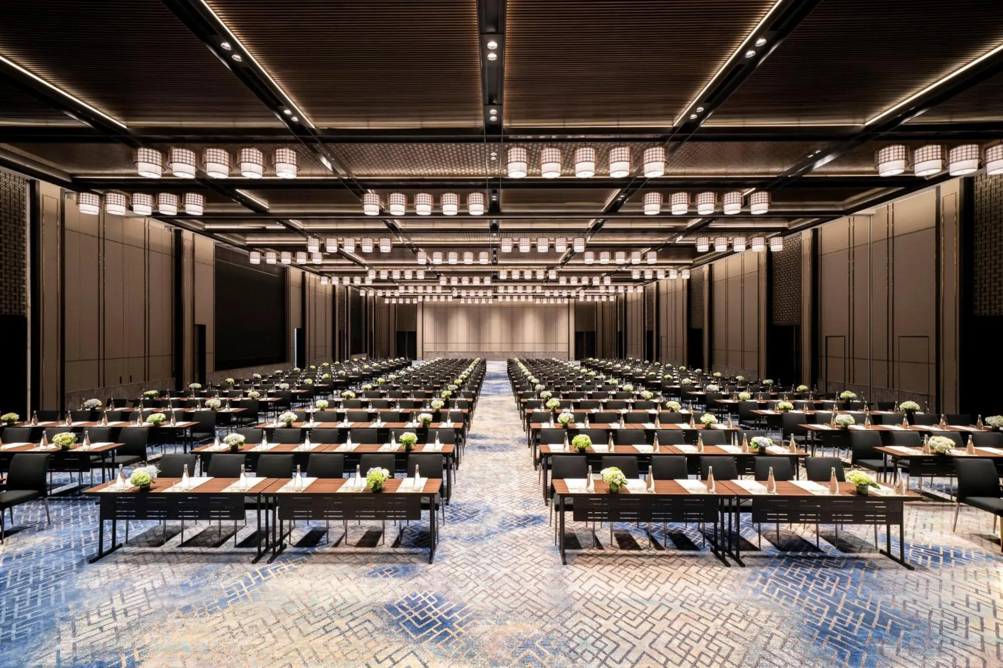 Meeting/conference room in InterContinental Halong Bay Resort by IHG