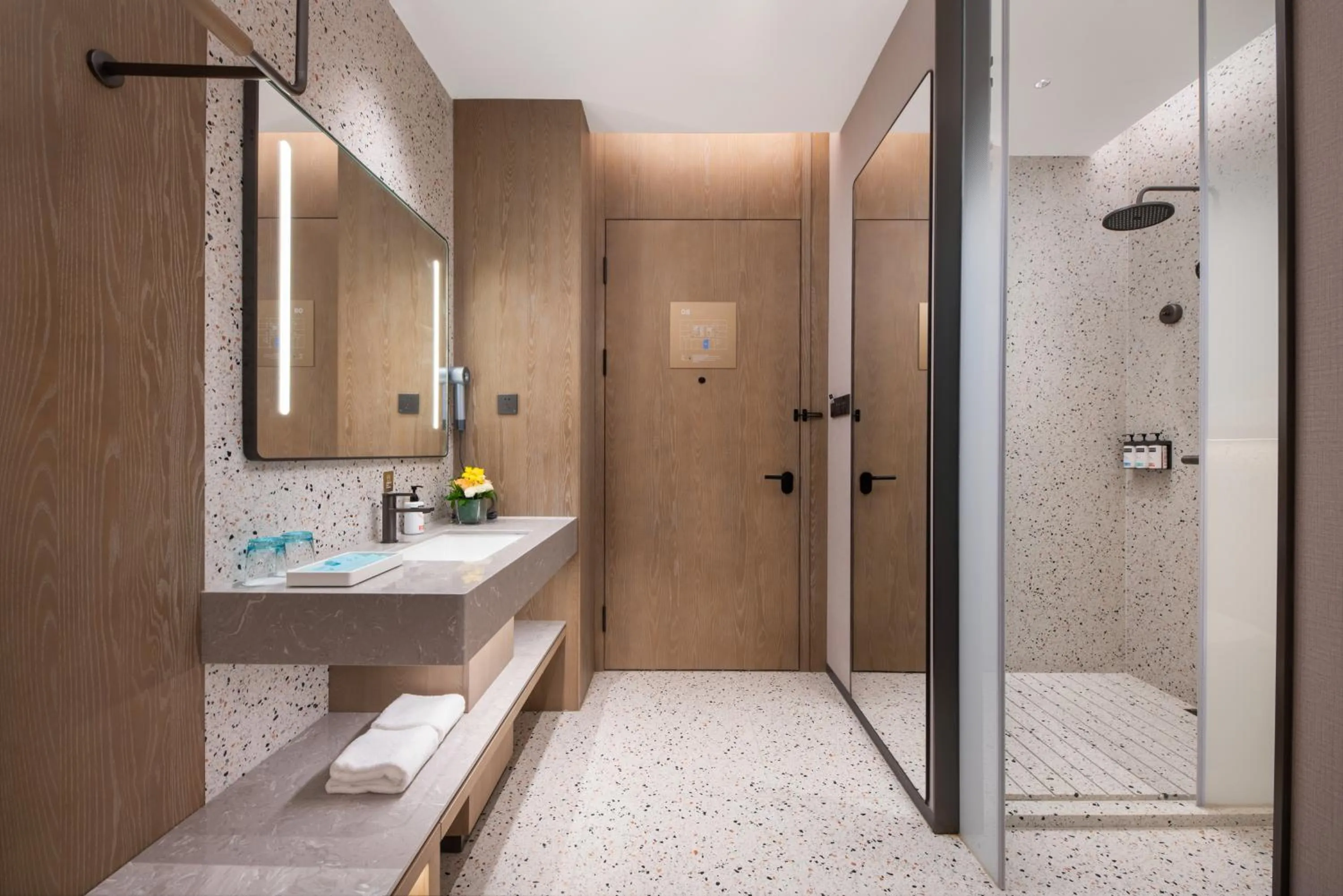 Shower in Holiday Inn Express Suzhou North Station by IHG