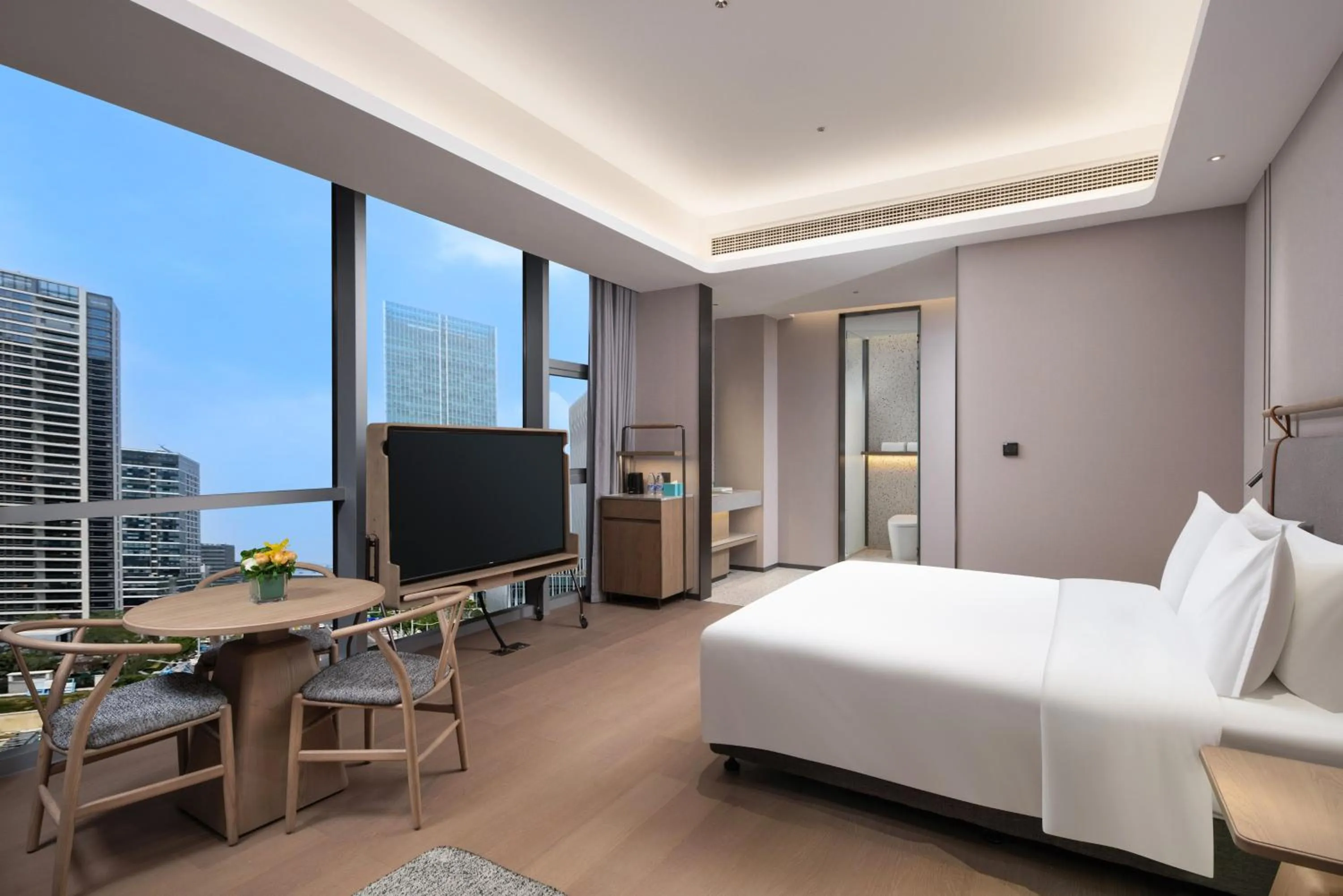 Photo of the whole room, Bed in Holiday Inn Express Suzhou North Station by IHG