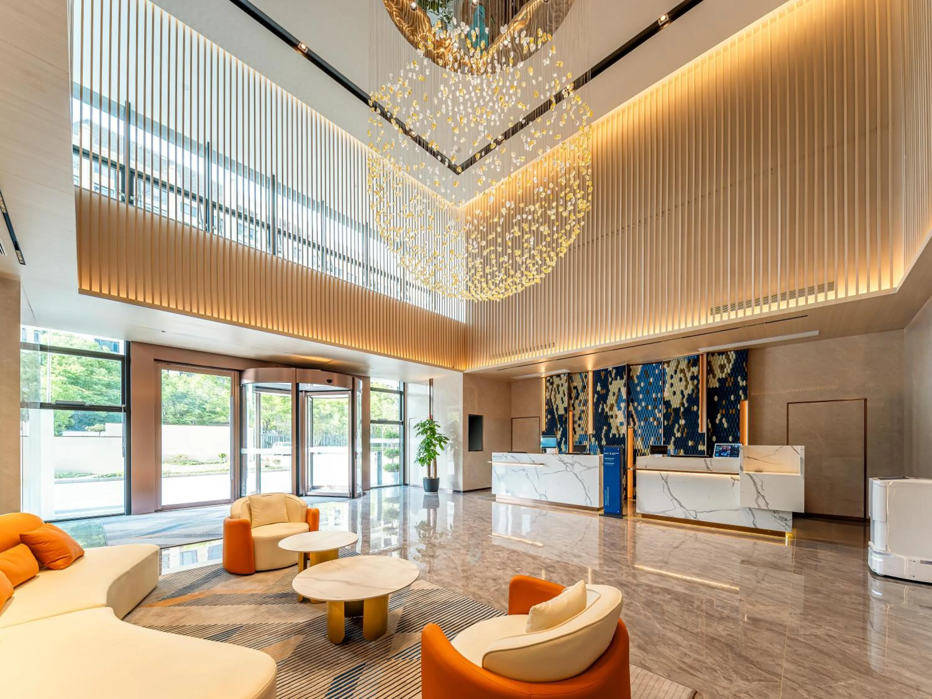 Lobby or reception in Holiday Inn Express Kunshan Yushan by IHG