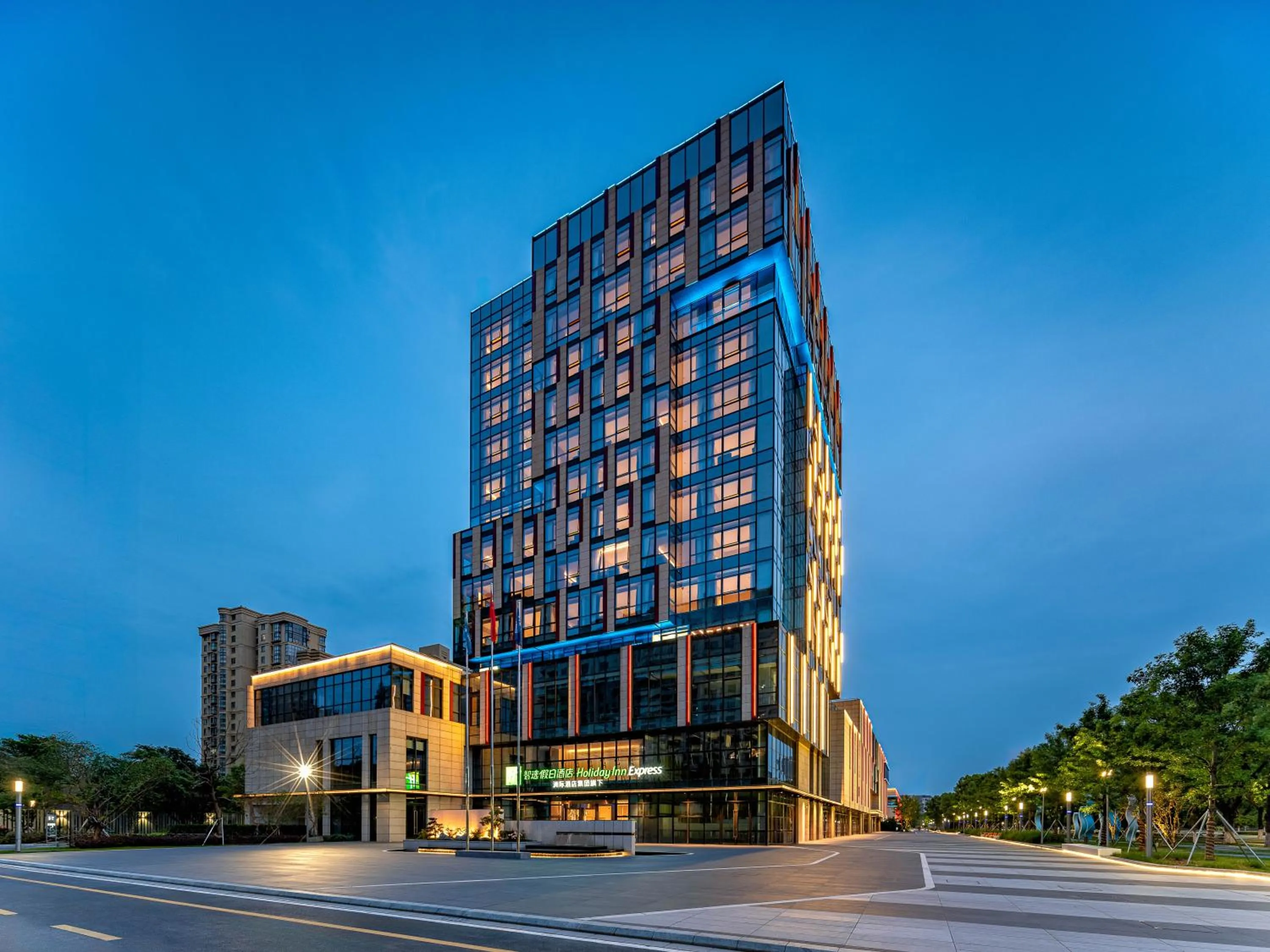 Property building in Holiday Inn Express Kunshan Yushan by IHG