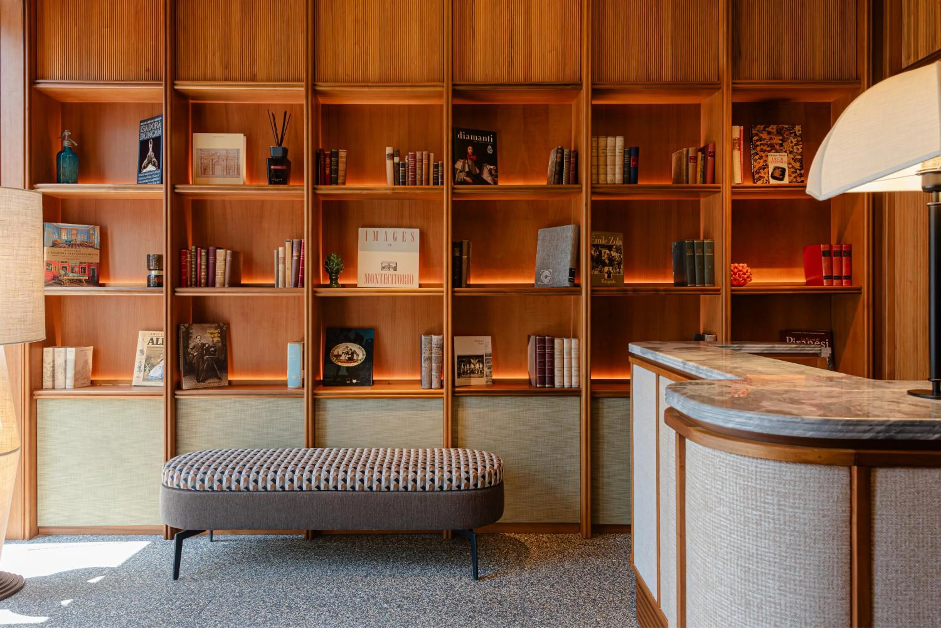 Lobby or reception in Circle6 Rome