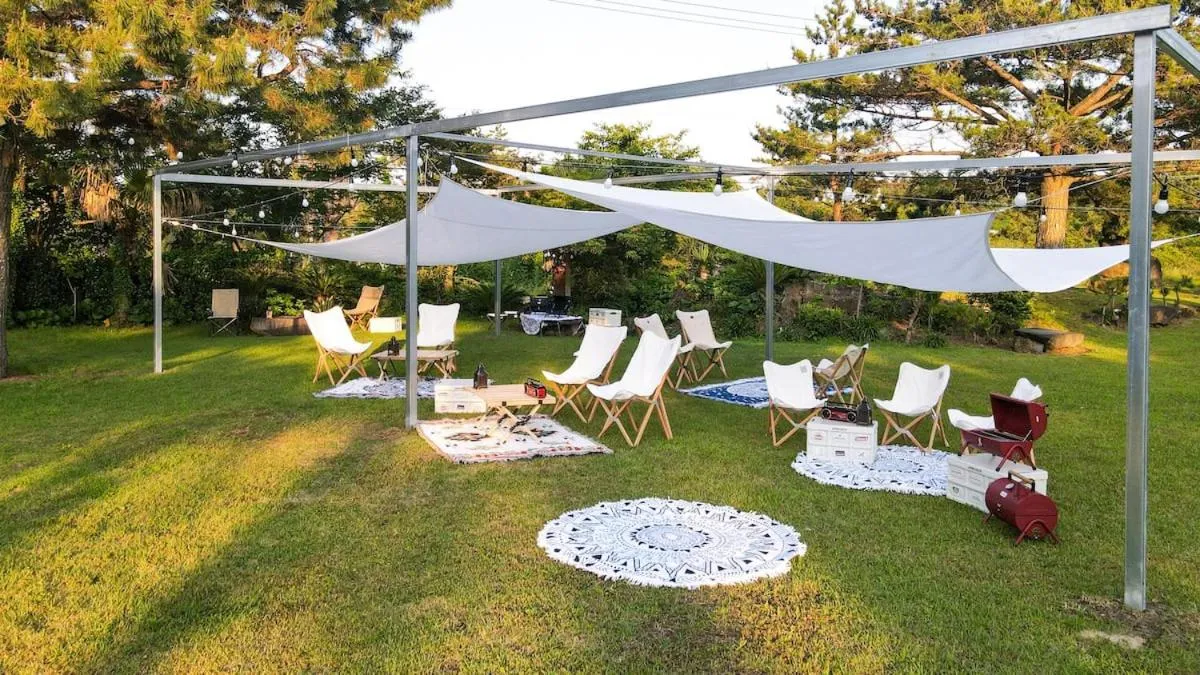 Garden in Benikea  The Jeju Resort