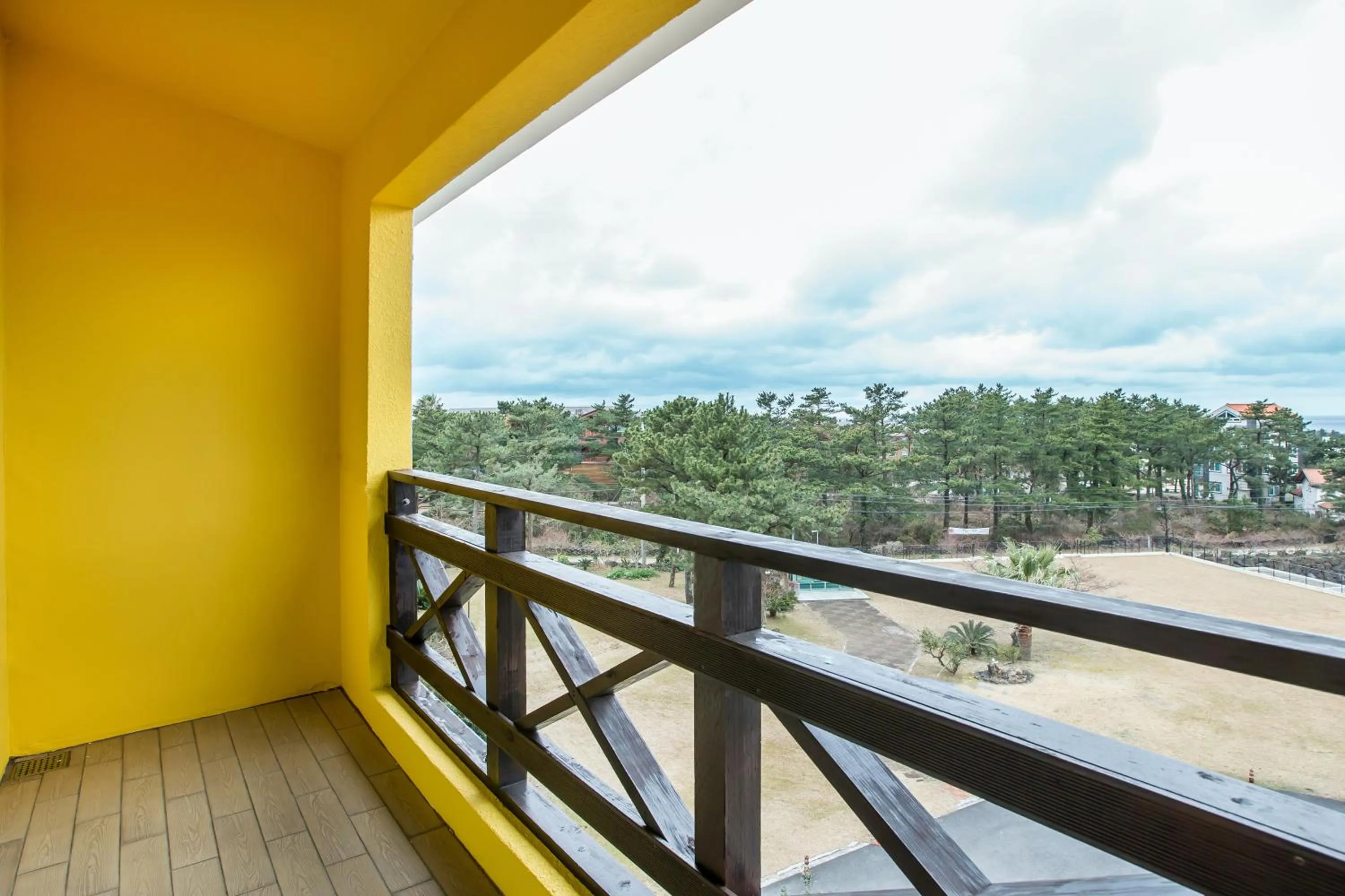 Balcony/Terrace in Benikea  The Jeju Resort