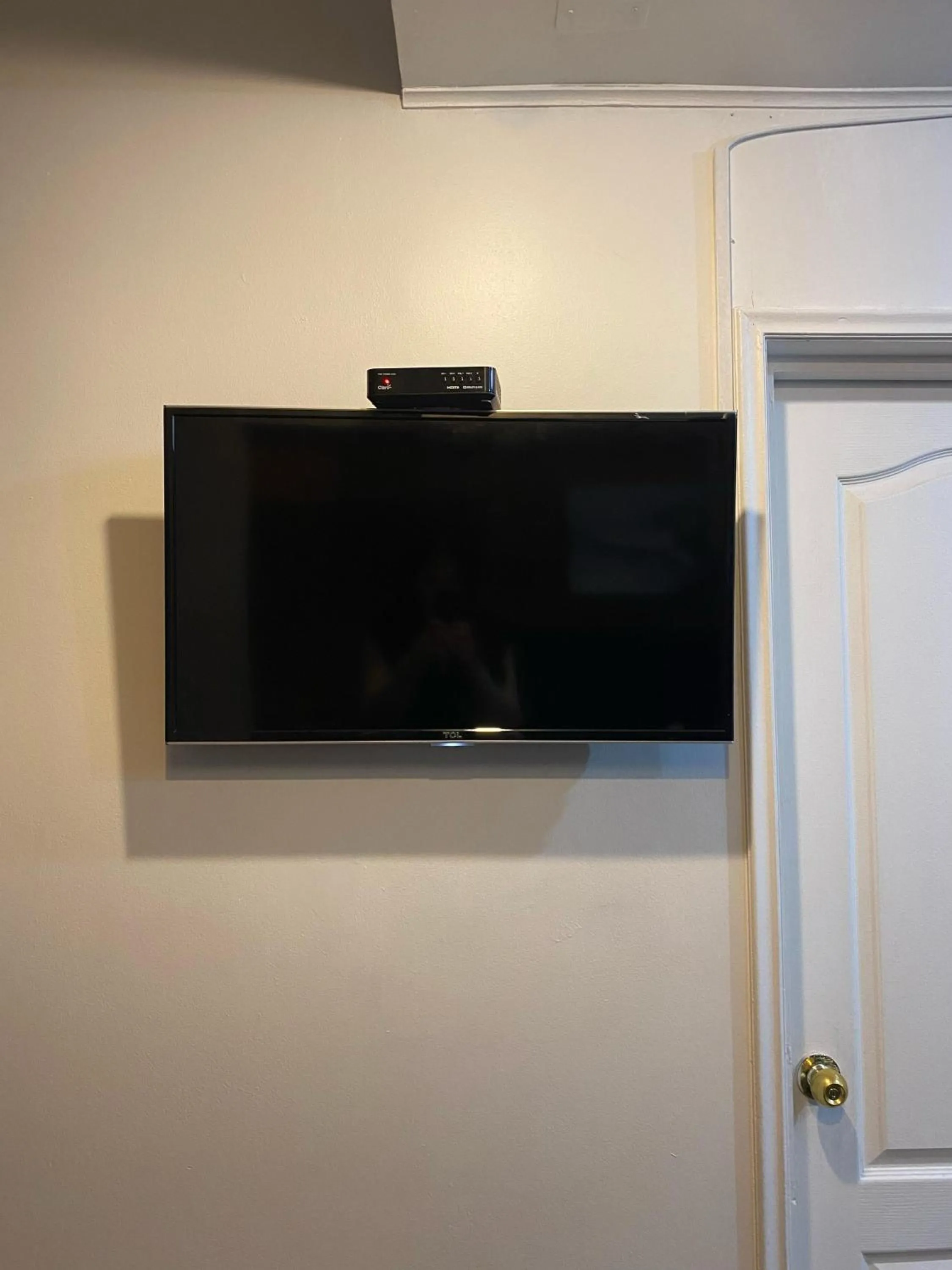 Communal lounge/ TV room in Tremo Bustamante