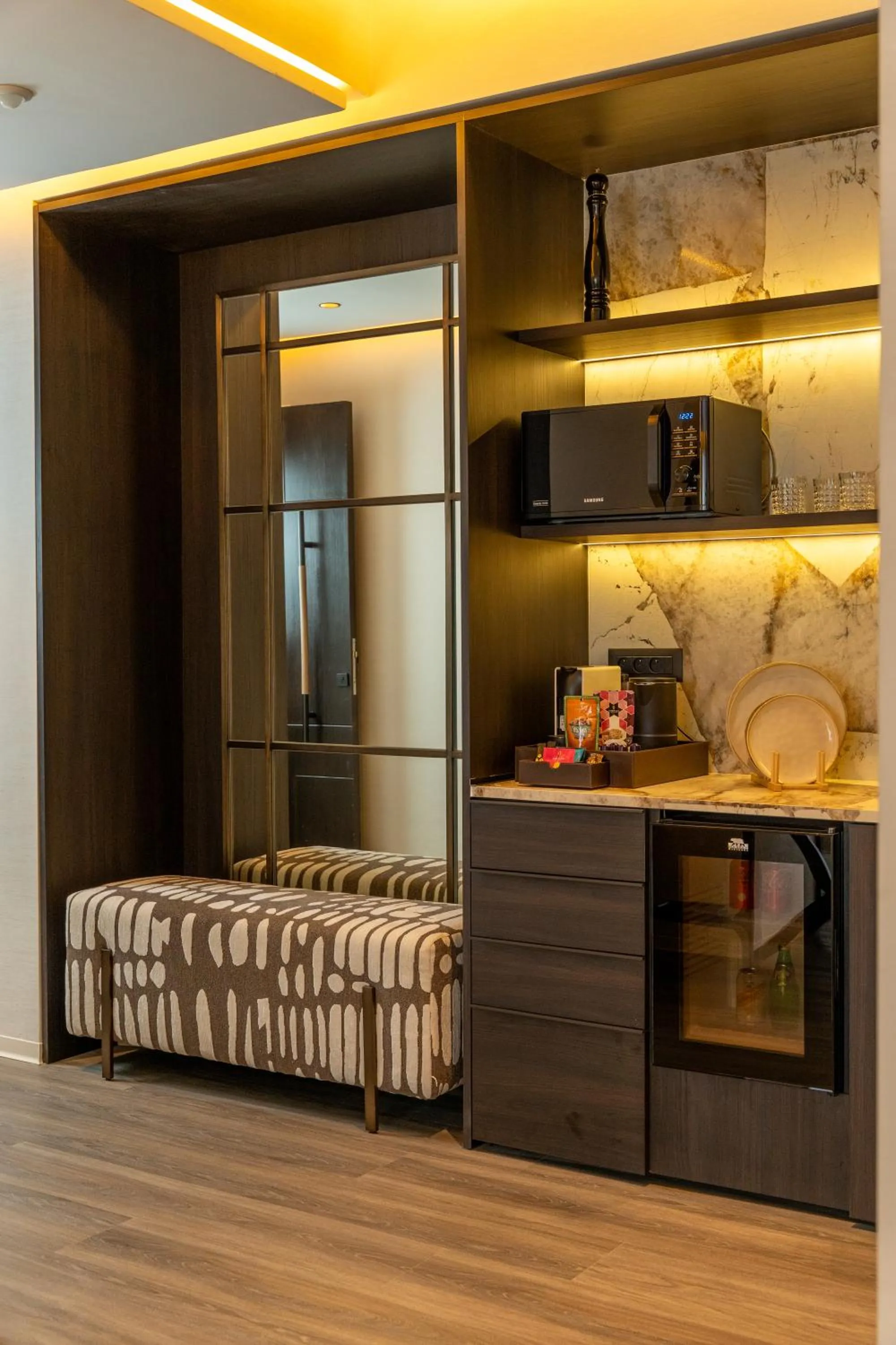 Kitchen or kitchenette in Suites By Le Rêve