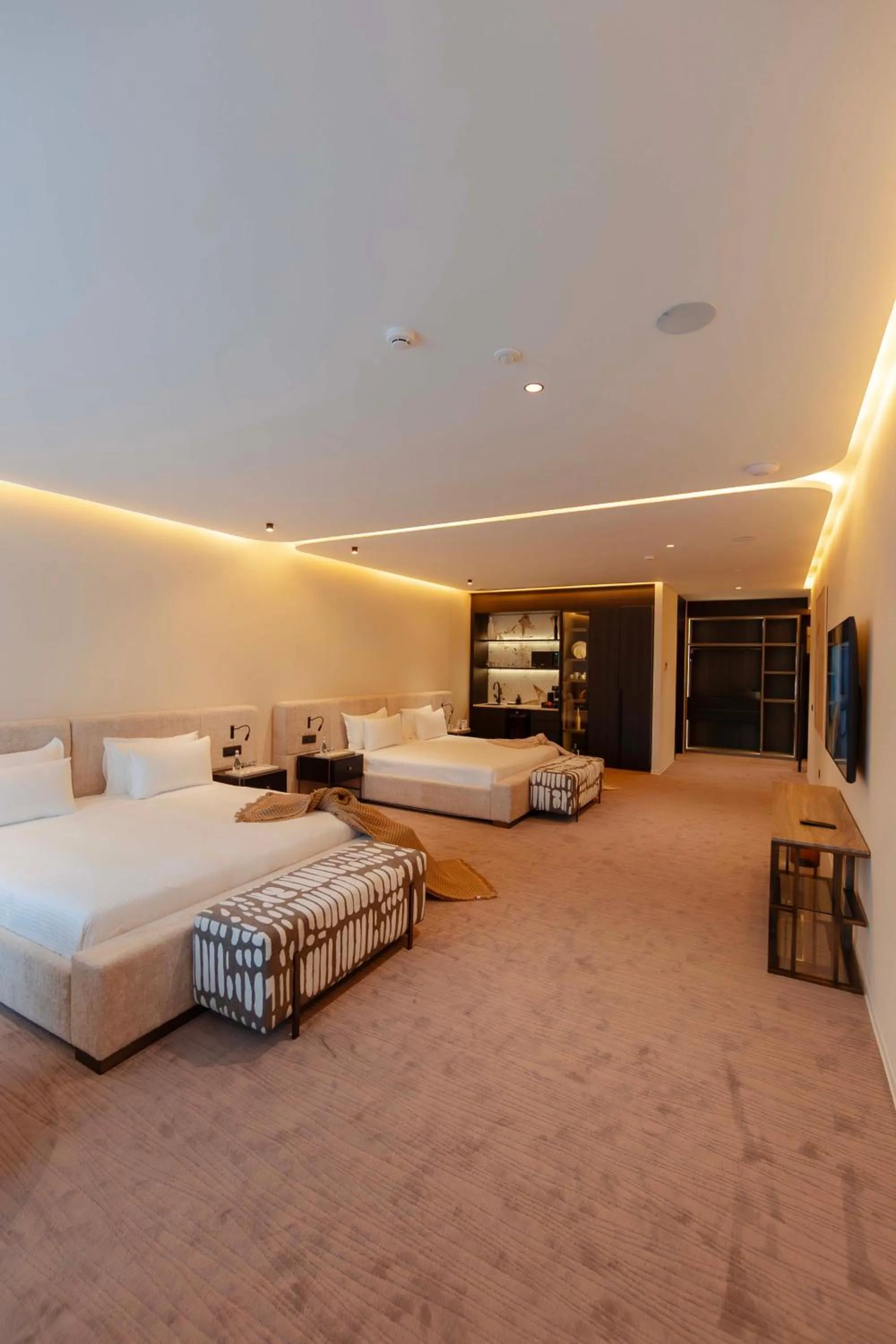 Family, Bed in Suites By Le Rêve