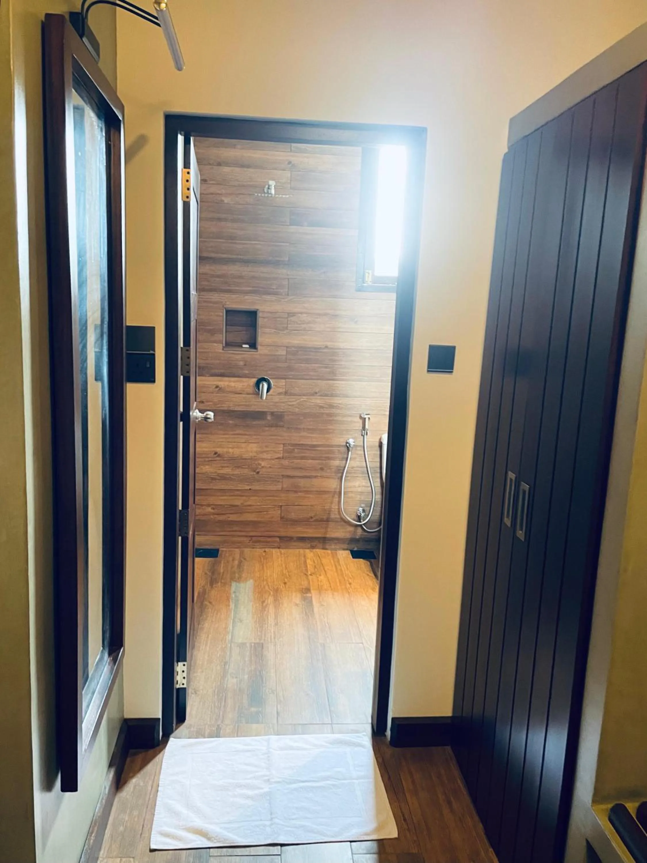 Bathroom in Hidden Negombo By Sana's