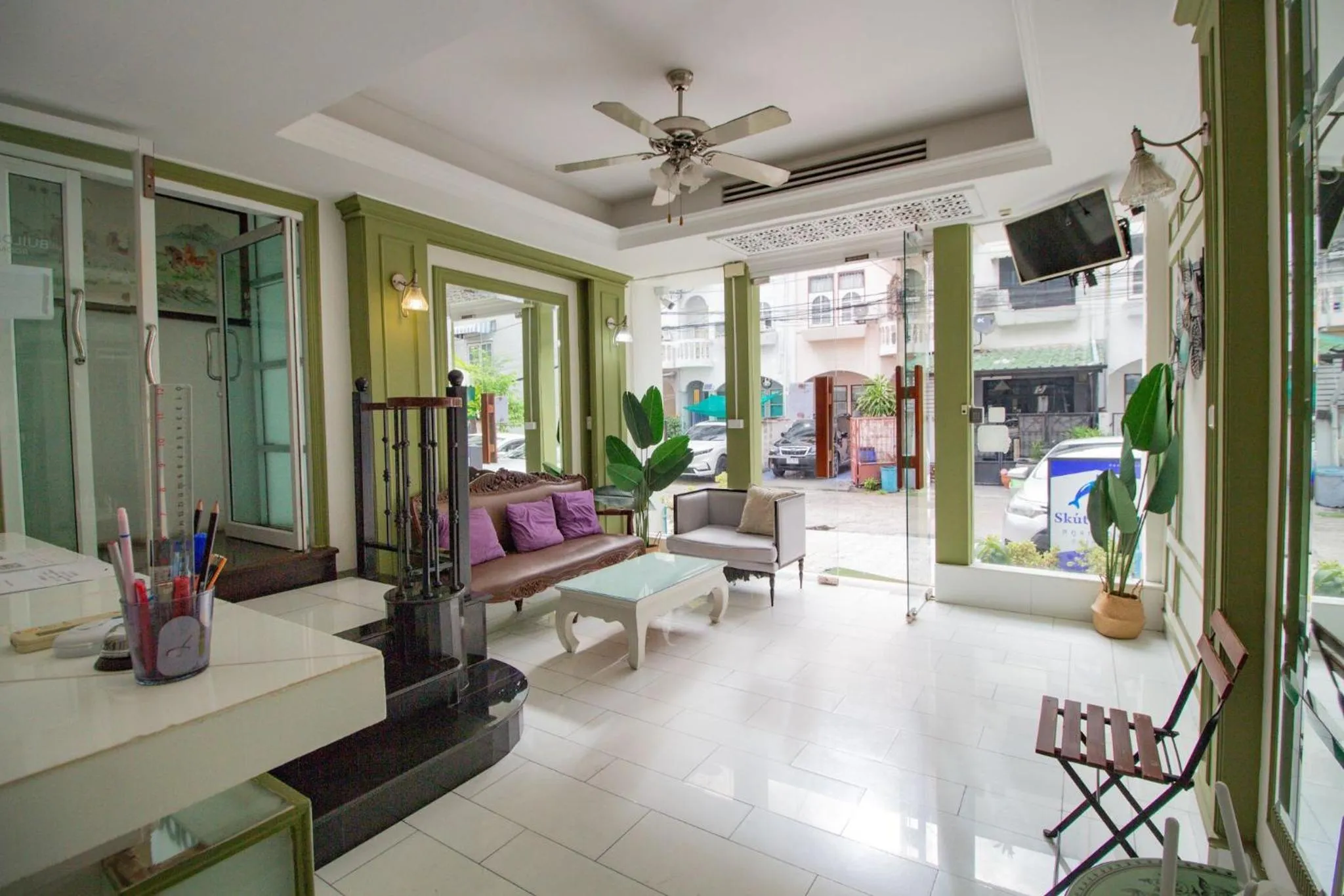 Skutan Inn Sutthisan Nexus Opal