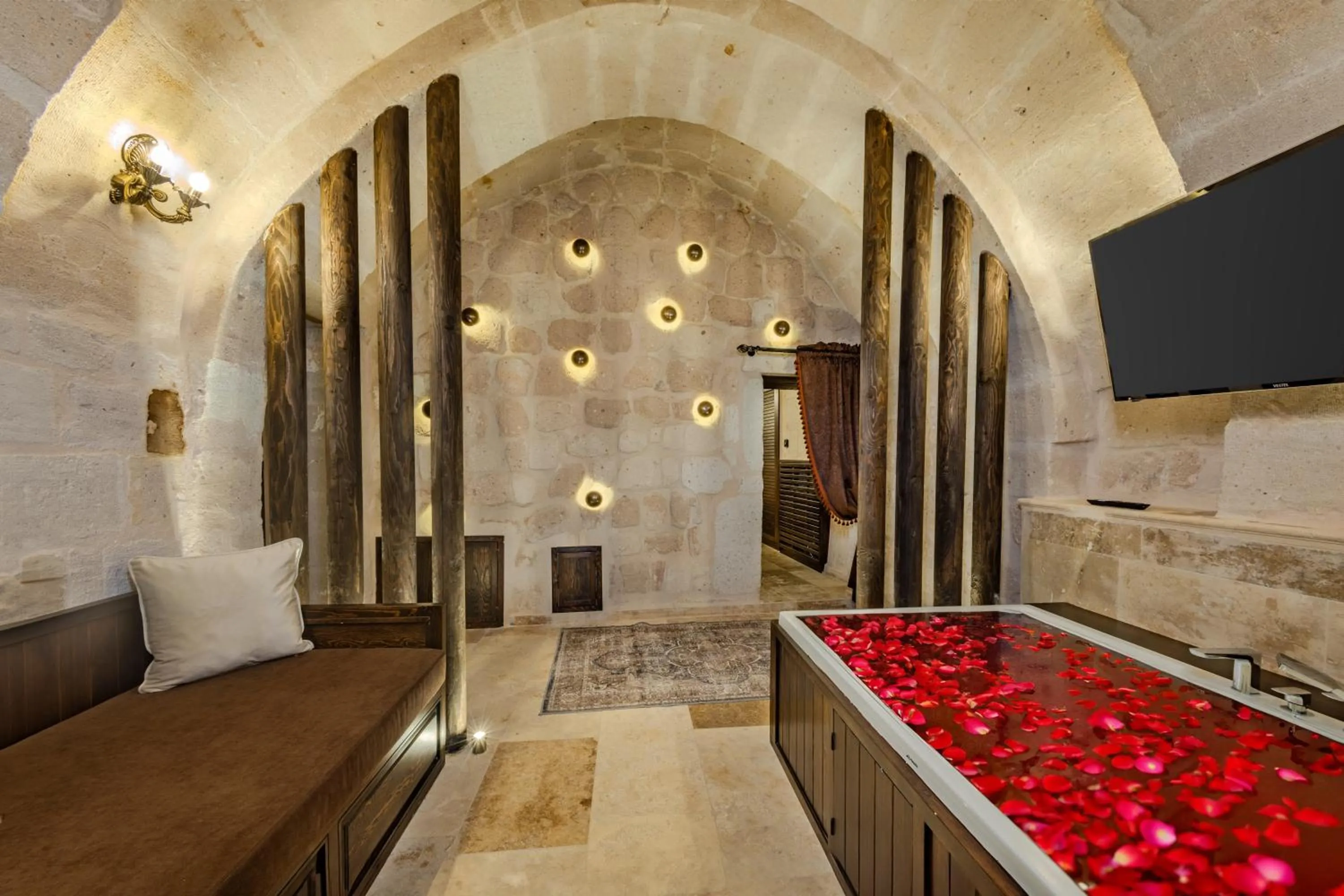 TV and multimedia in Castellum Cave Cappadocia