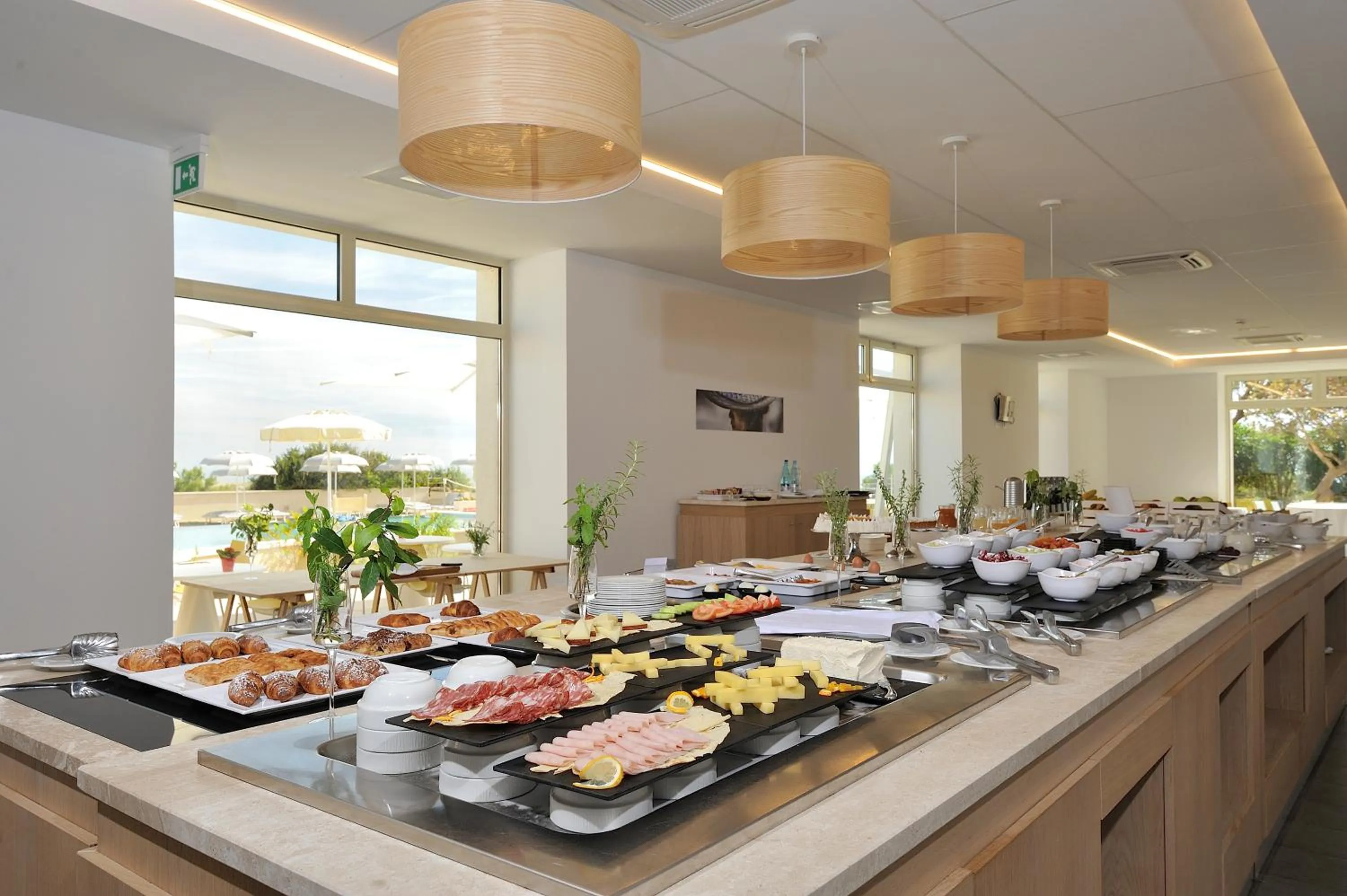 Restaurant/places to eat in Hotel Club Torre Salinas - Adults Only