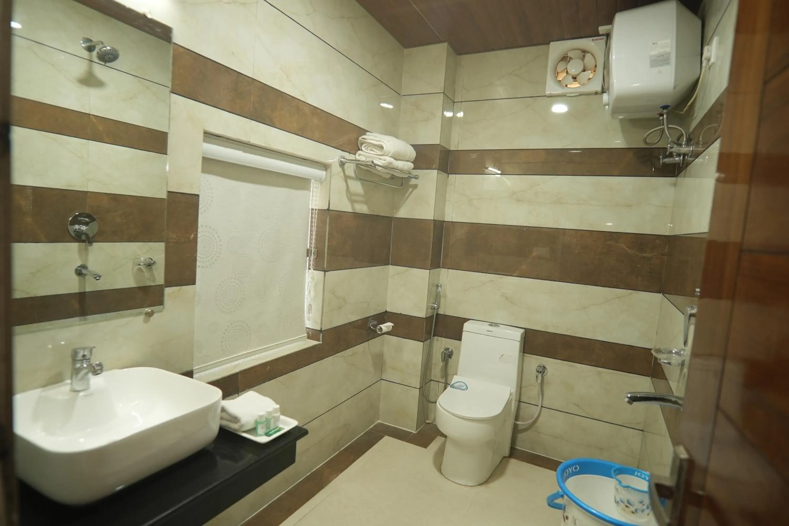 Bathroom in The Radiance - kufri