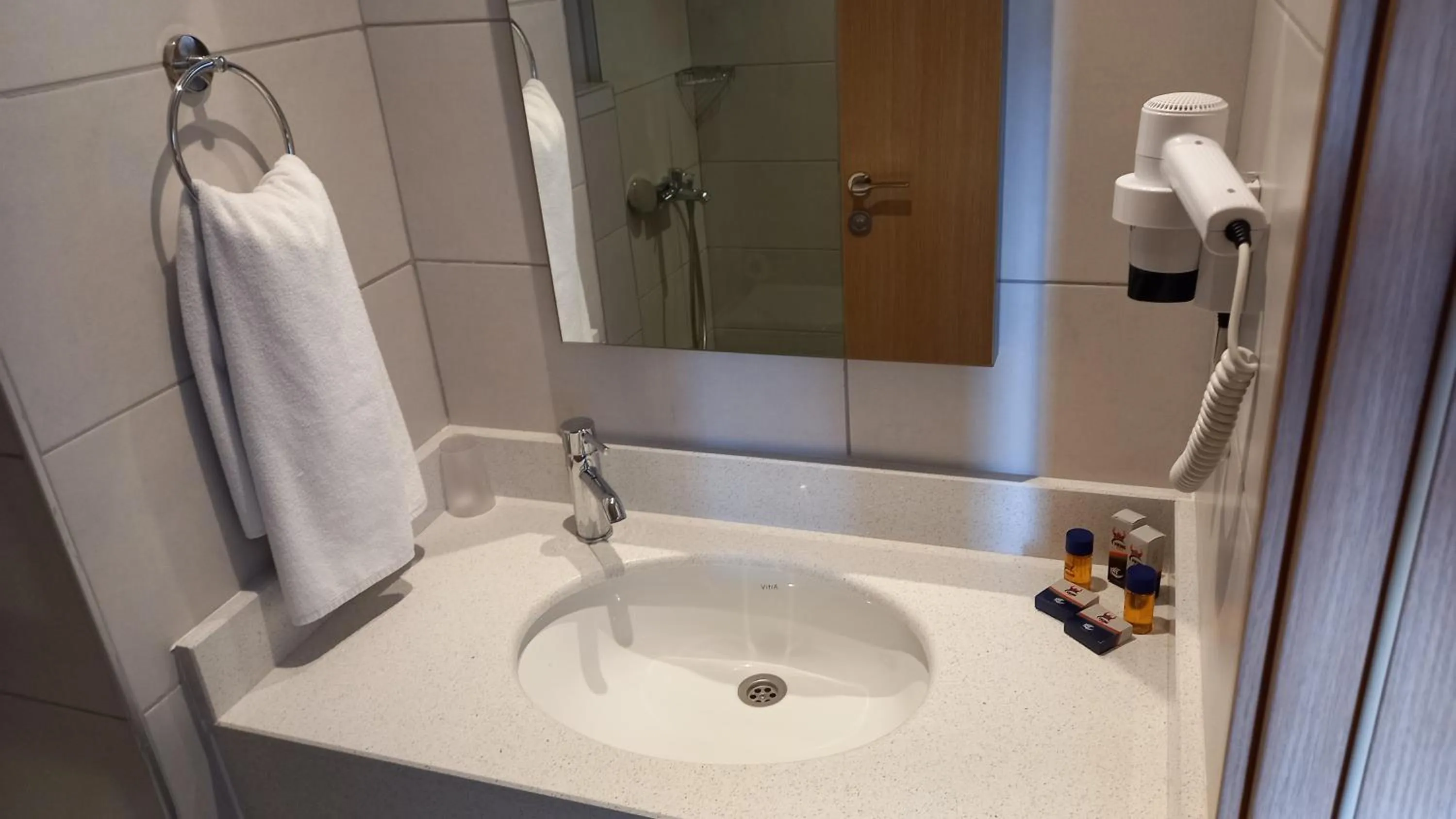 Viking Express Hotel