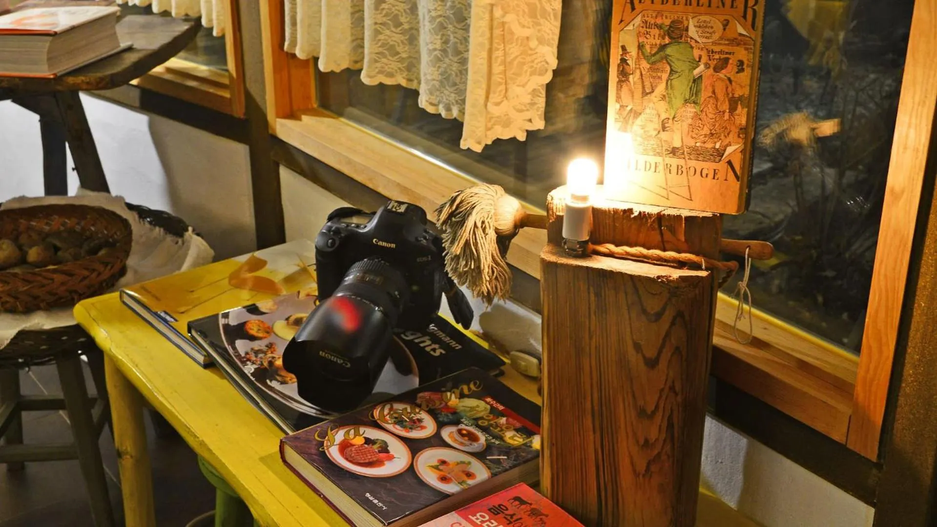 Property building in Gyeongju Hanokstay Hangbokhanzip