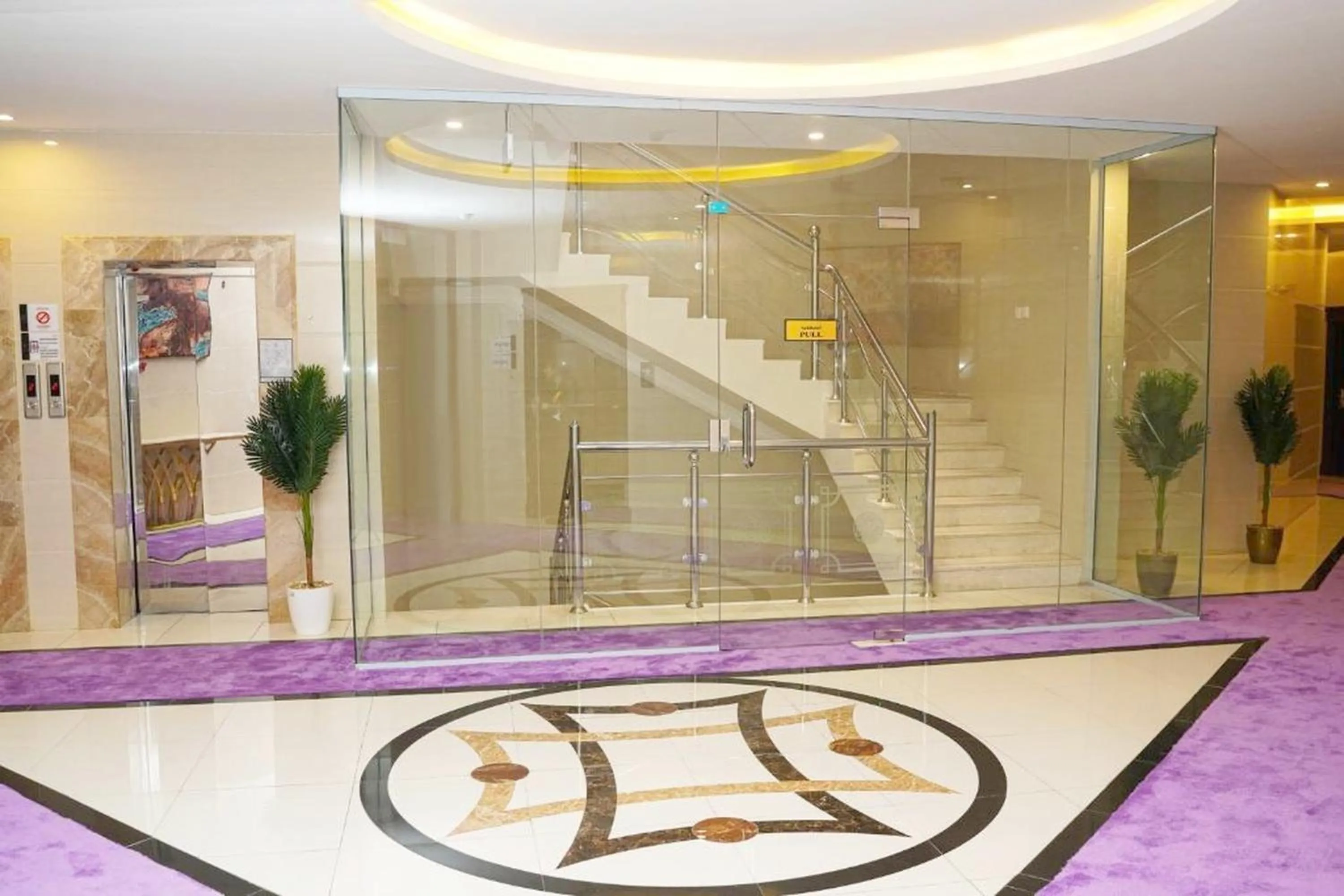 Lobby or reception in Palette Luxury Credi Hotel