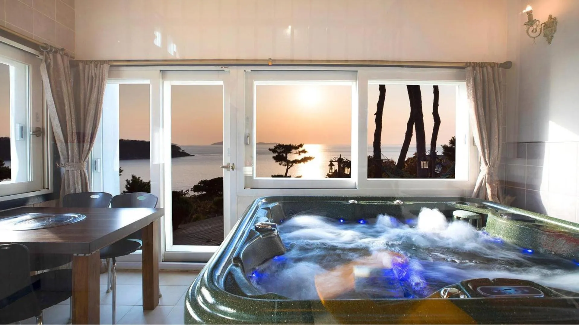 Property building in Ganghwa Ana Island Pension