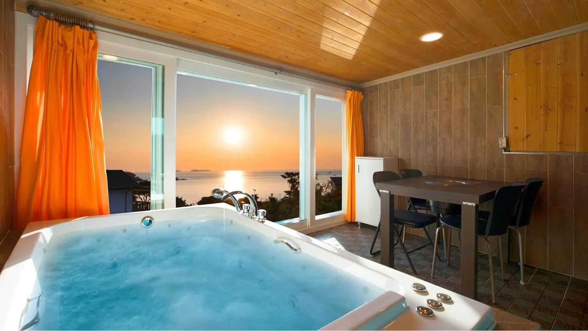 Property building, Bed in Ganghwa Ana Island Pension