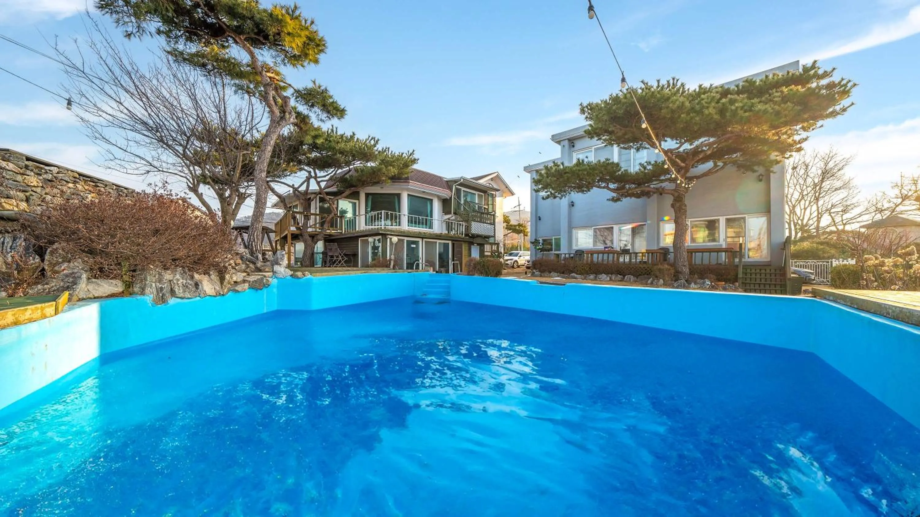 Property building in Ganghwa Ana Island Pension