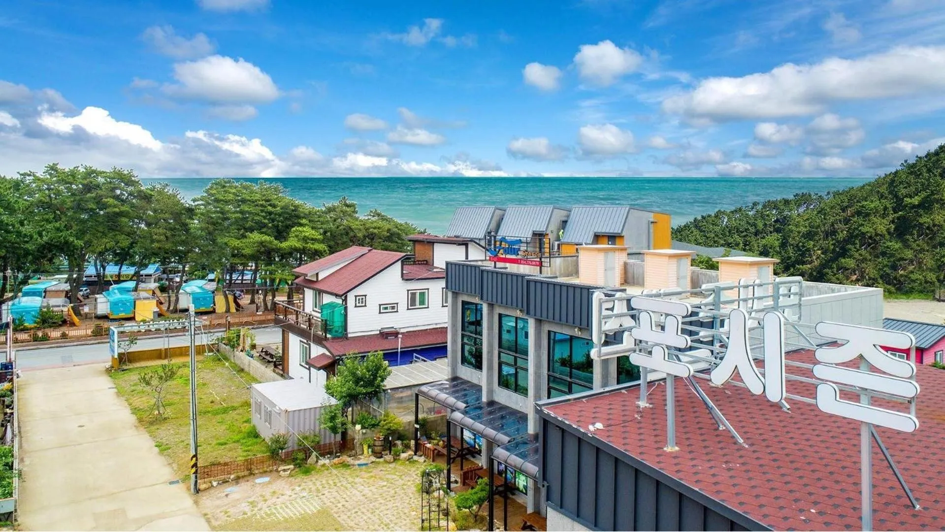 Property building in Gyeongju Gampo Four Seasons Pension