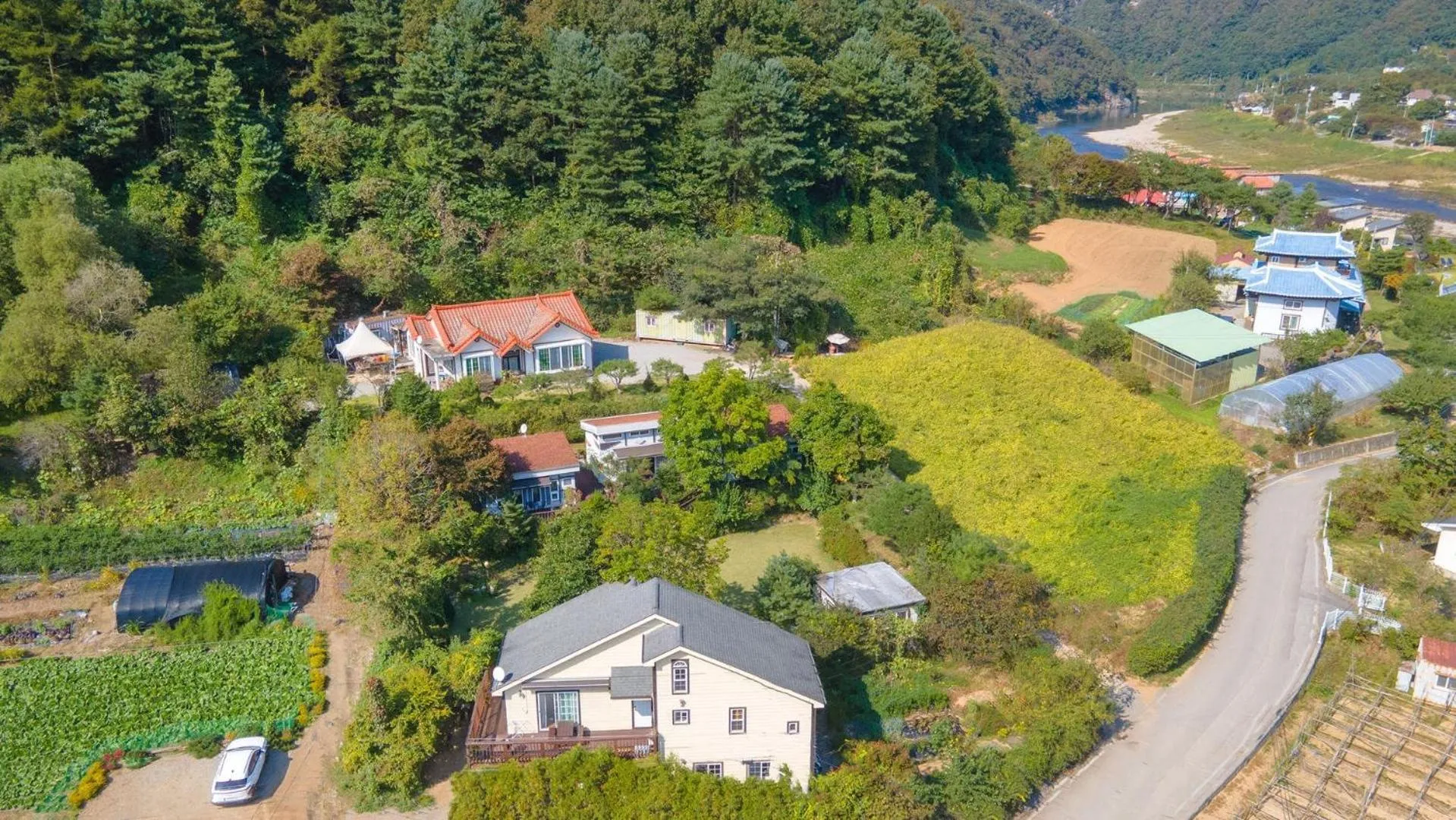 Property building in Hongcheon Lime Orange Pension