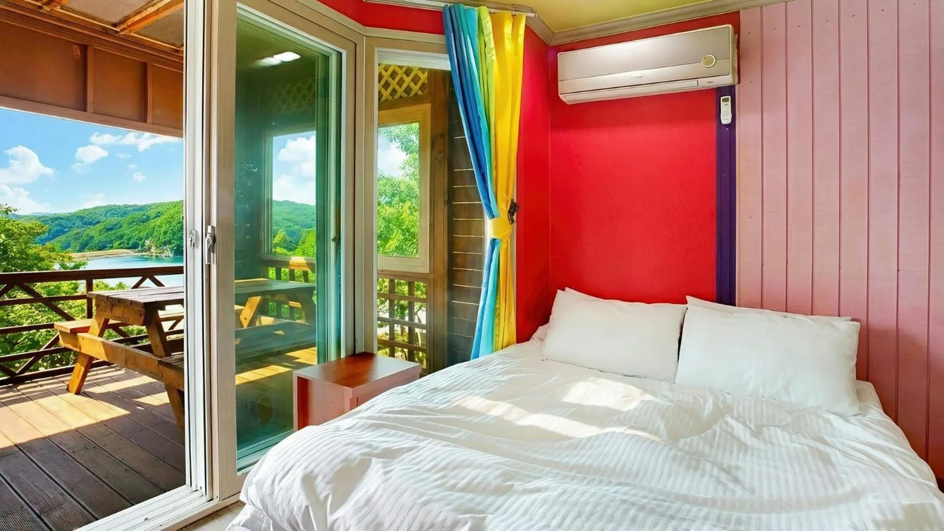 Property building, Bed in Gyeongju B House Pension