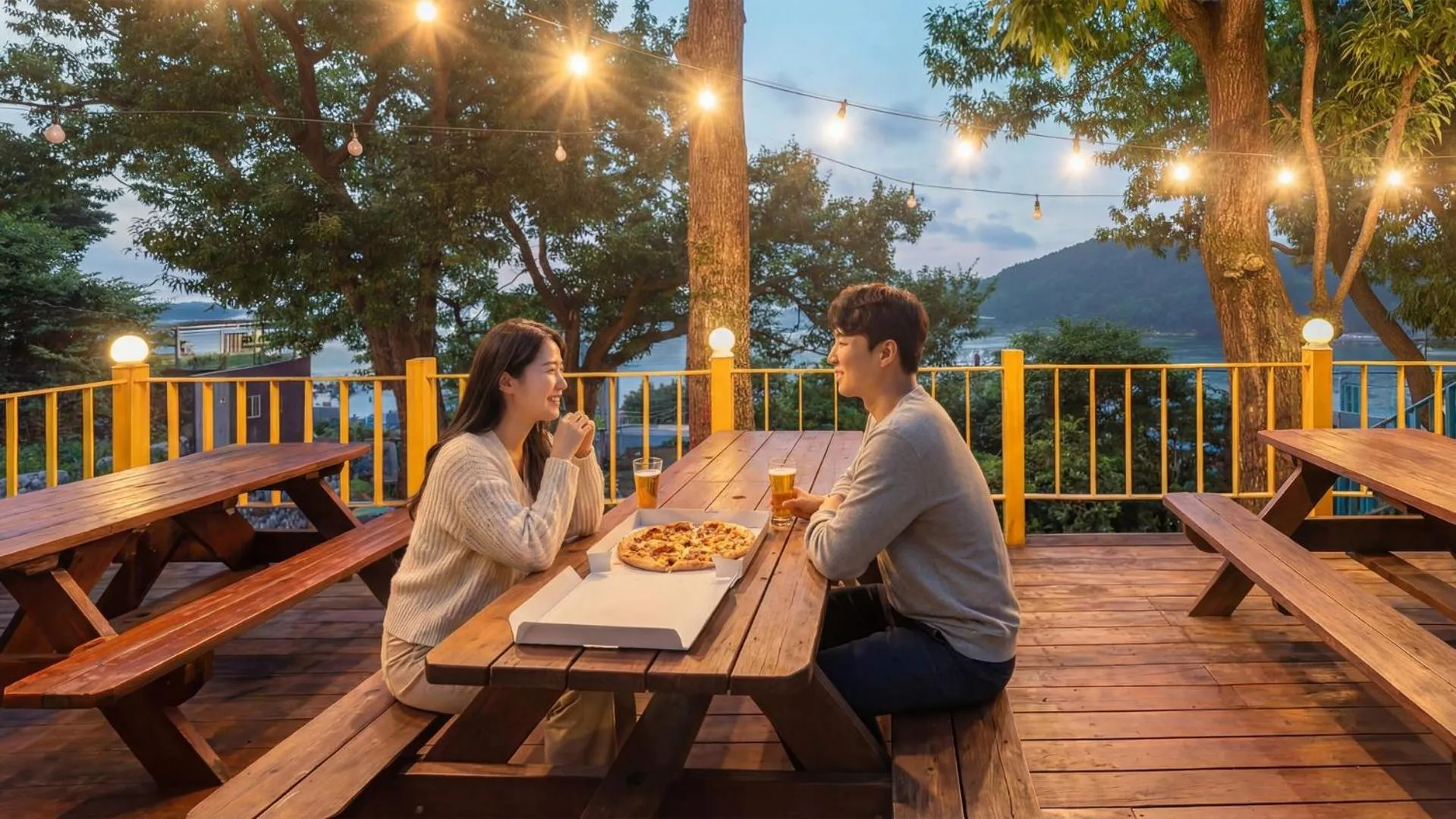 Property building in Tongyoung Blue House Spa Pension