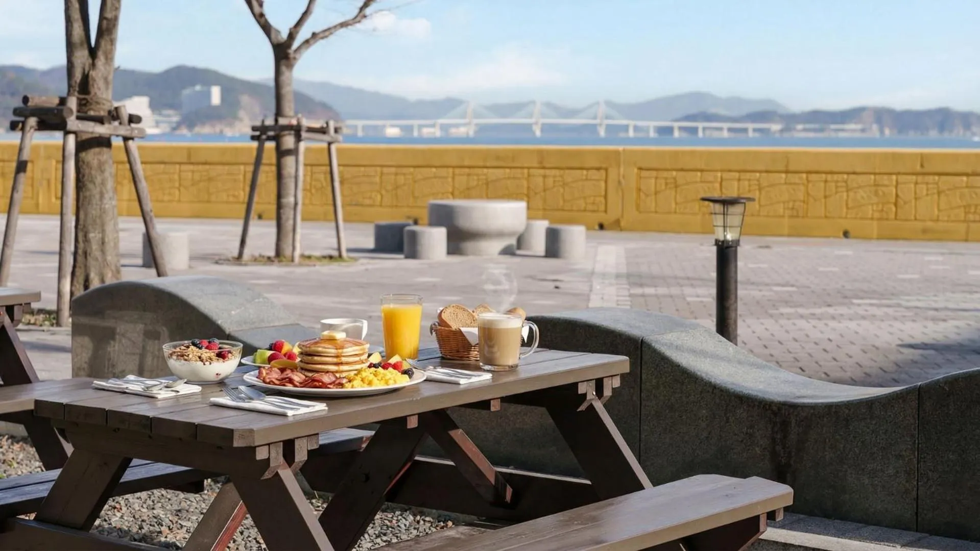 Property building in Geoje Beachwhite Pension