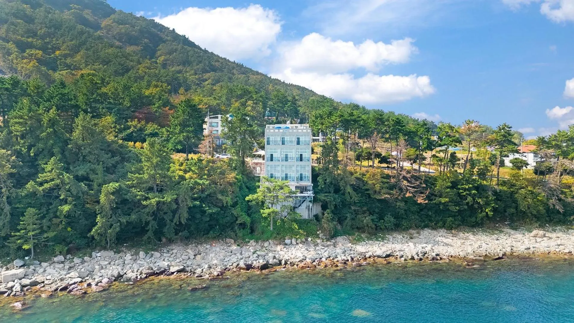 Property building in Yeosu Nukim Pension