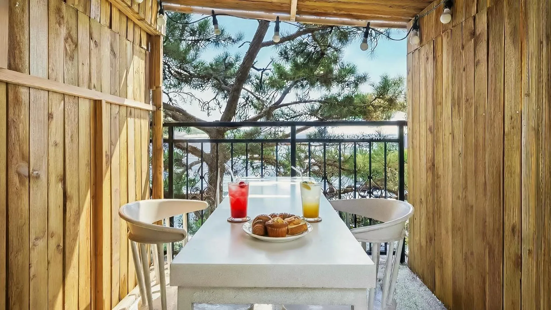 Property building in Yeosu Nukim Pension